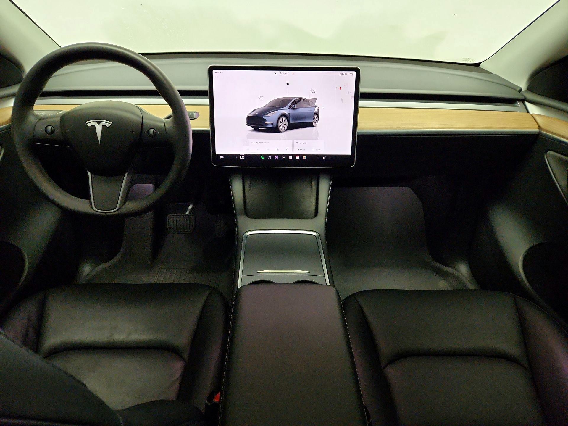 Thumbnail: 2024 Tesla Model Y - 9