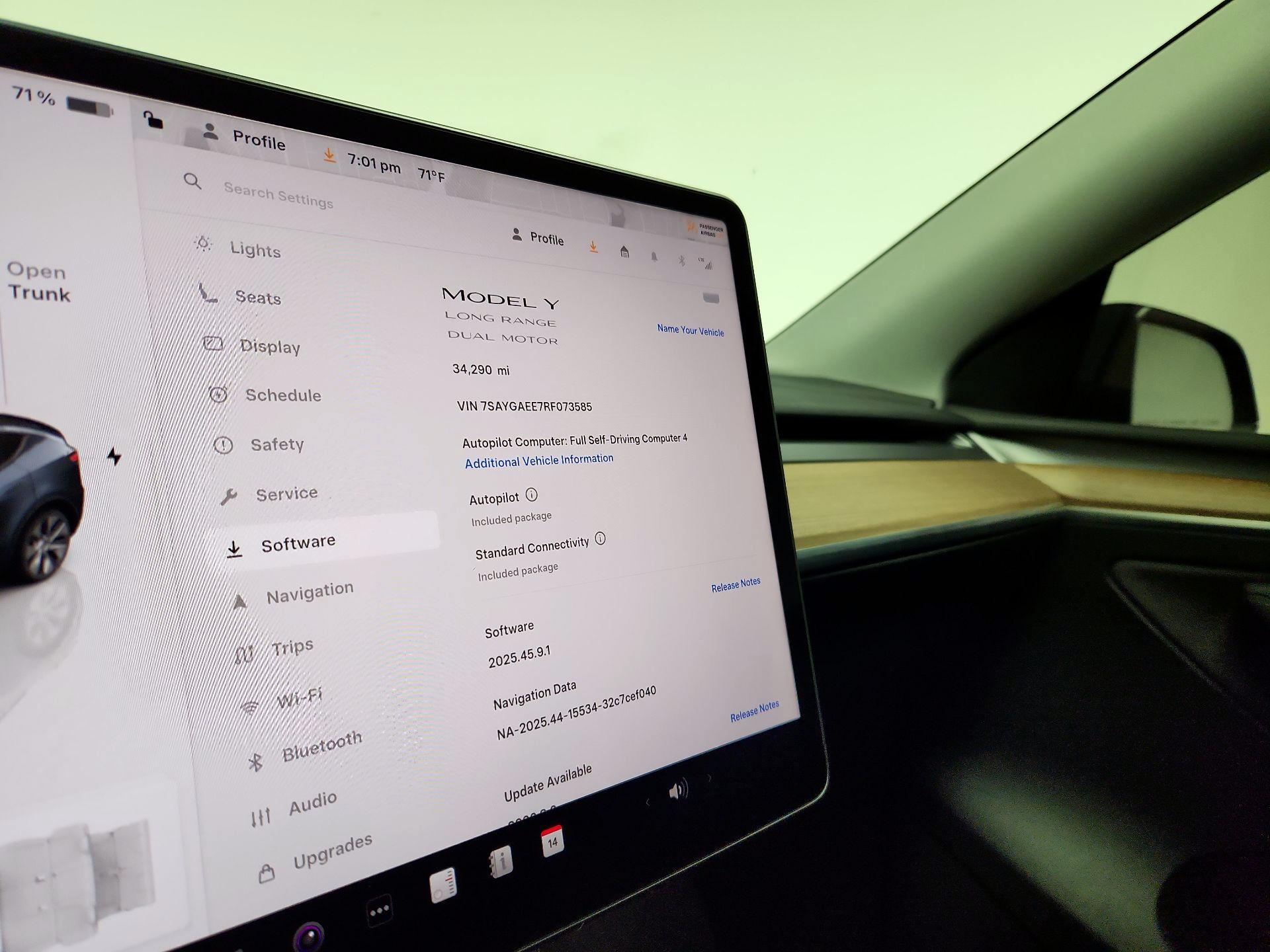 Thumbnail: 2024 Tesla Model Y - 13