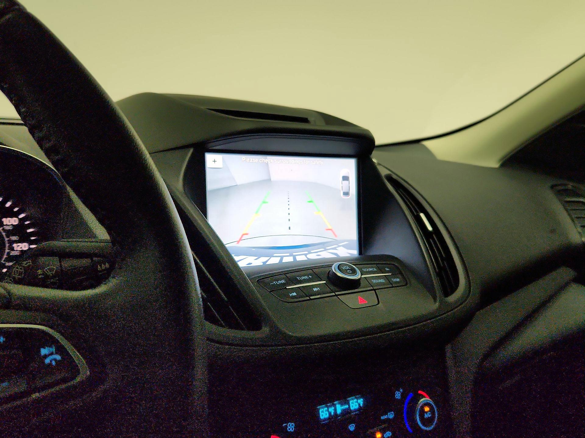 Thumbnail: 2018 Ford Escape - 15