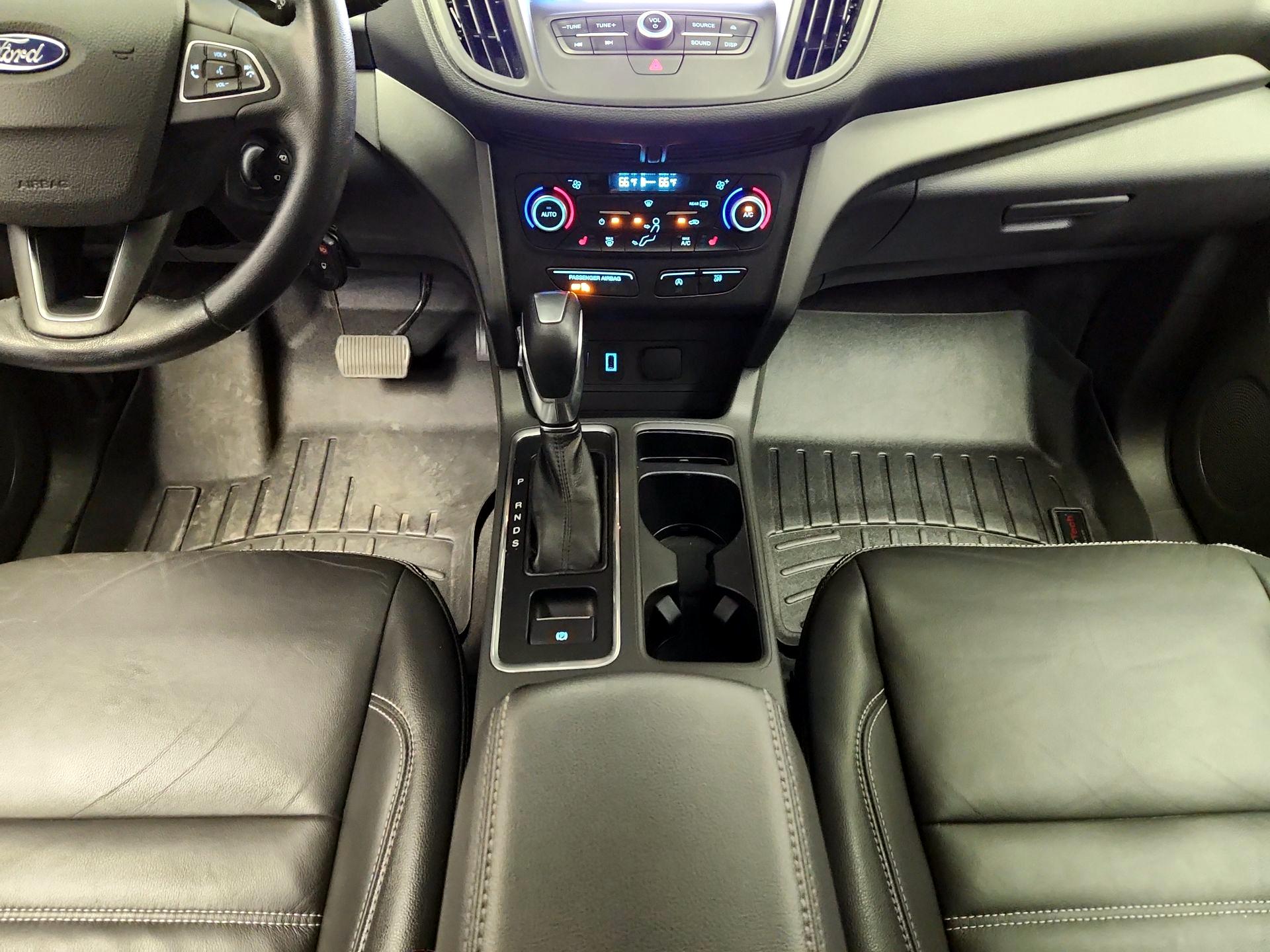 Thumbnail: 2018 Ford Escape - 18