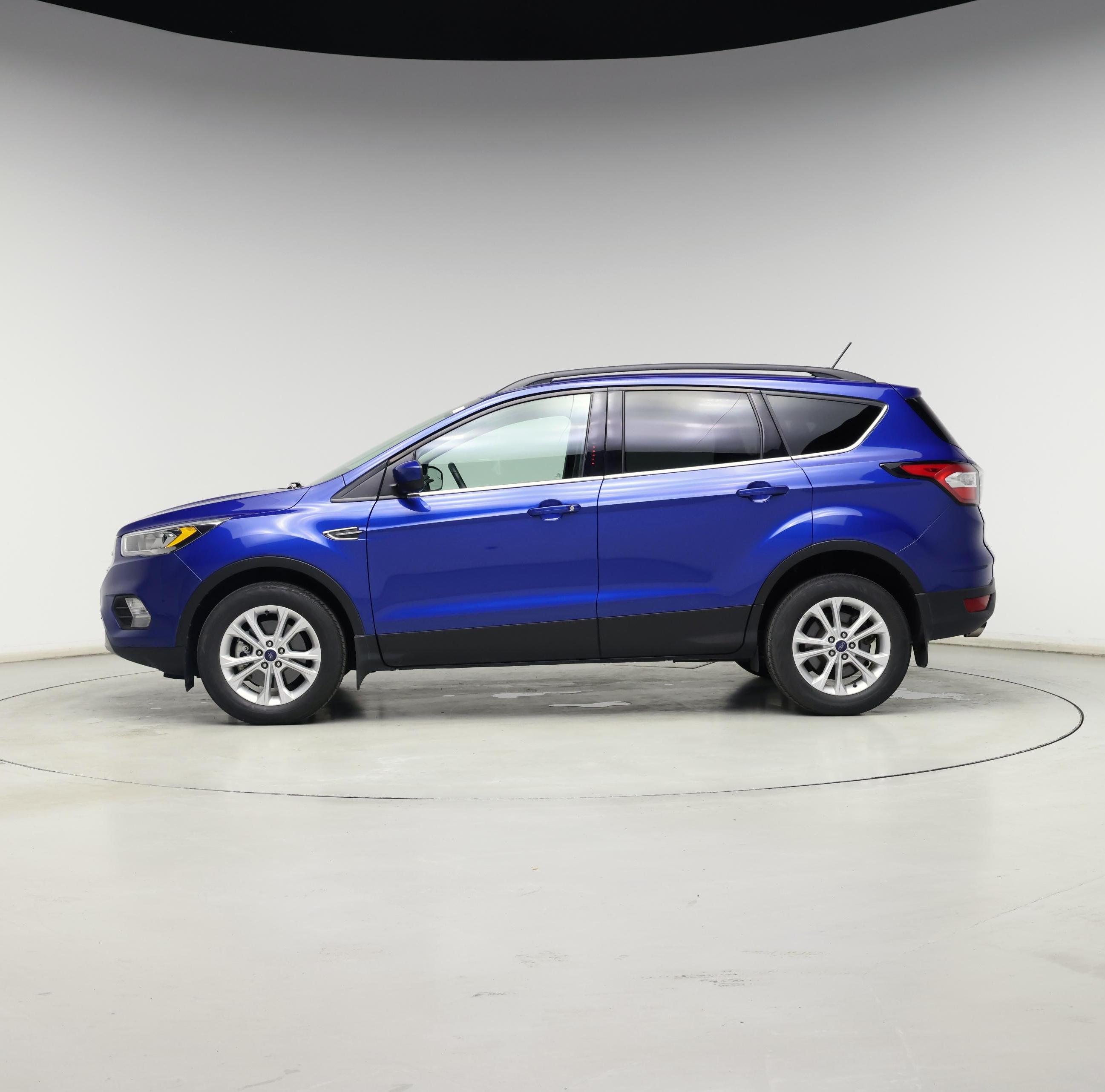 Thumbnail: 2018 Ford Escape - 3