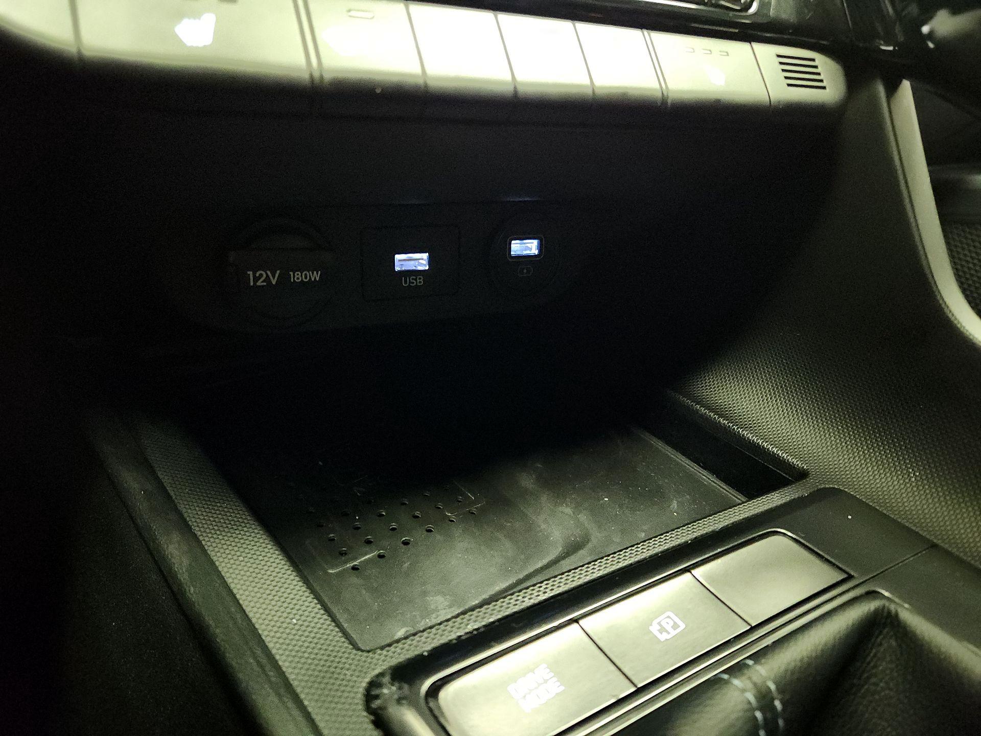 Thumbnail: 2022 Hyundai Elantra - 19