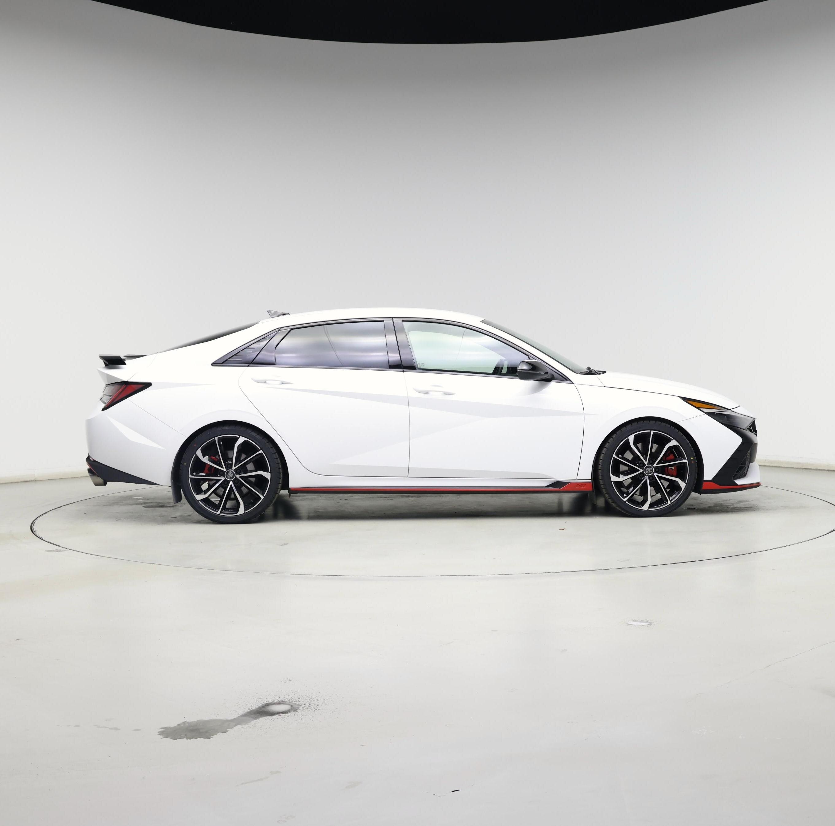 Thumbnail: 2022 Hyundai Elantra - 7