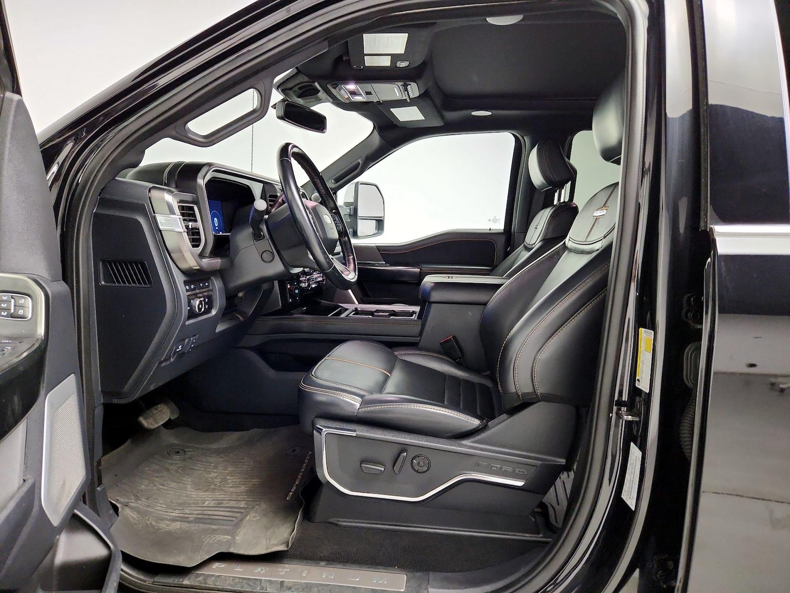 2024 Ford F-250 Super Duty Platinum - Photo 12