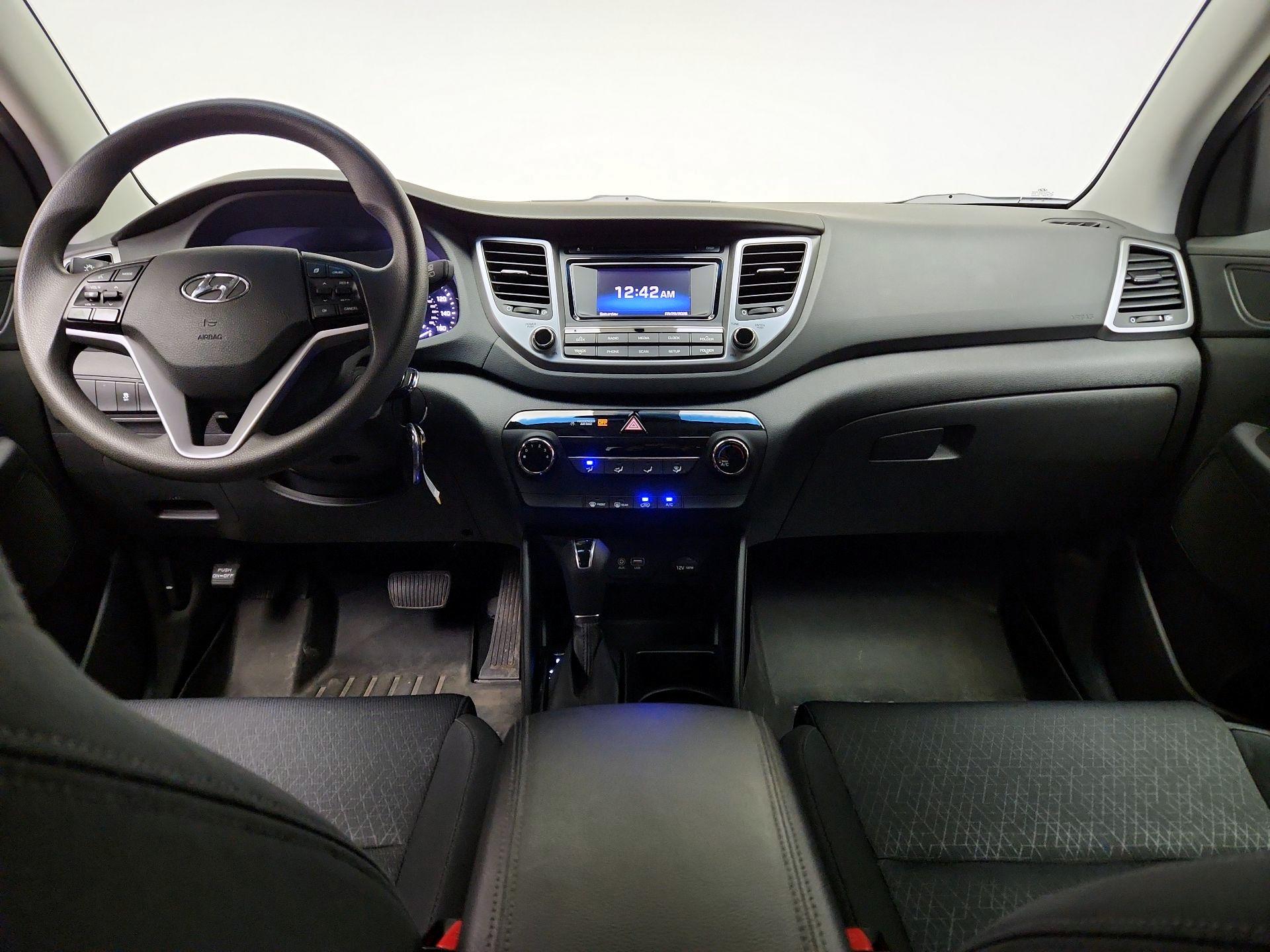 Thumbnail: 2018 Hyundai Tucson - 9