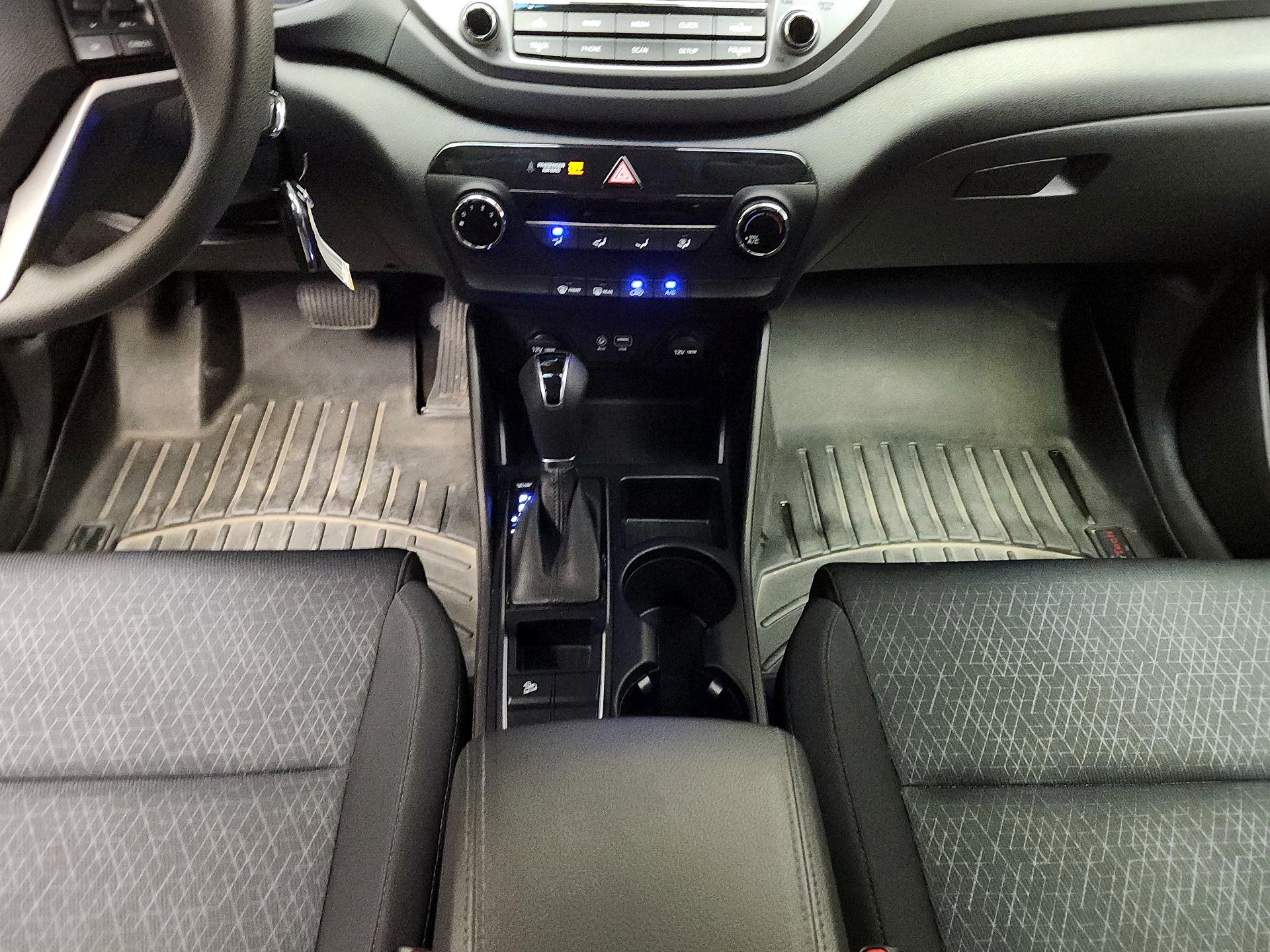 Thumbnail: 2018 Hyundai Tucson - 17