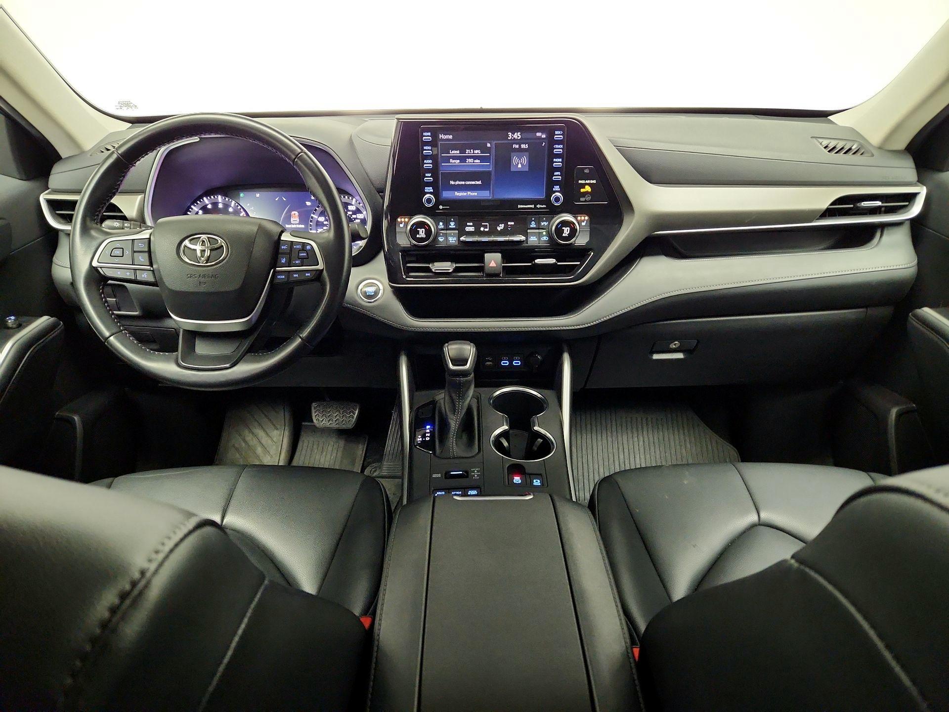 Thumbnail: 2022 Toyota Highlander - 9