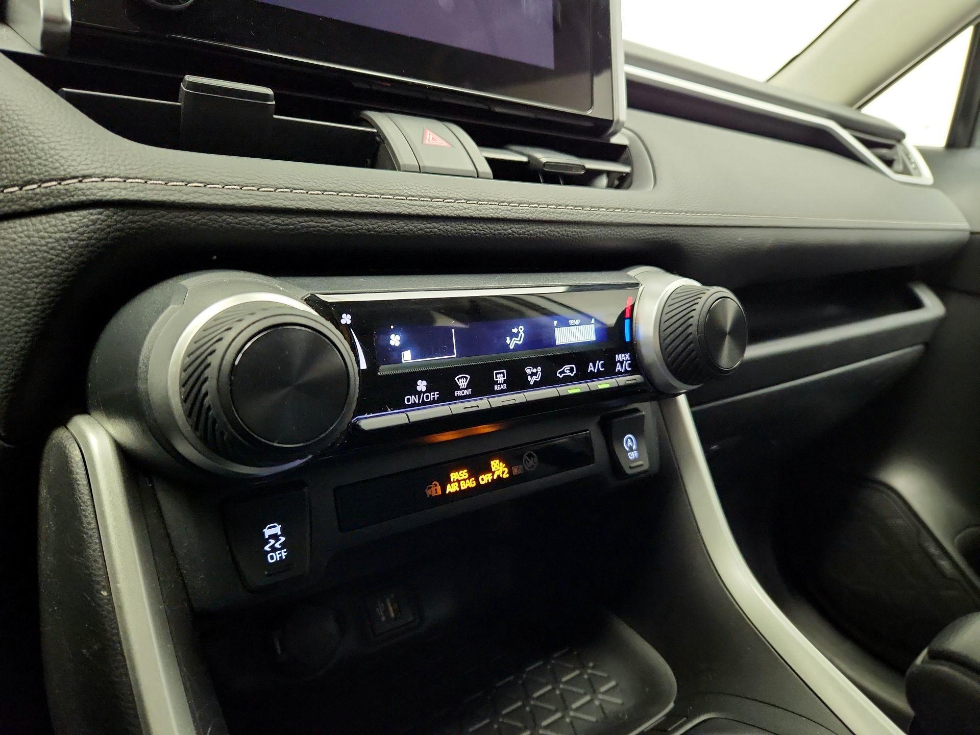 Thumbnail: 2023 Toyota RAV4 - 16