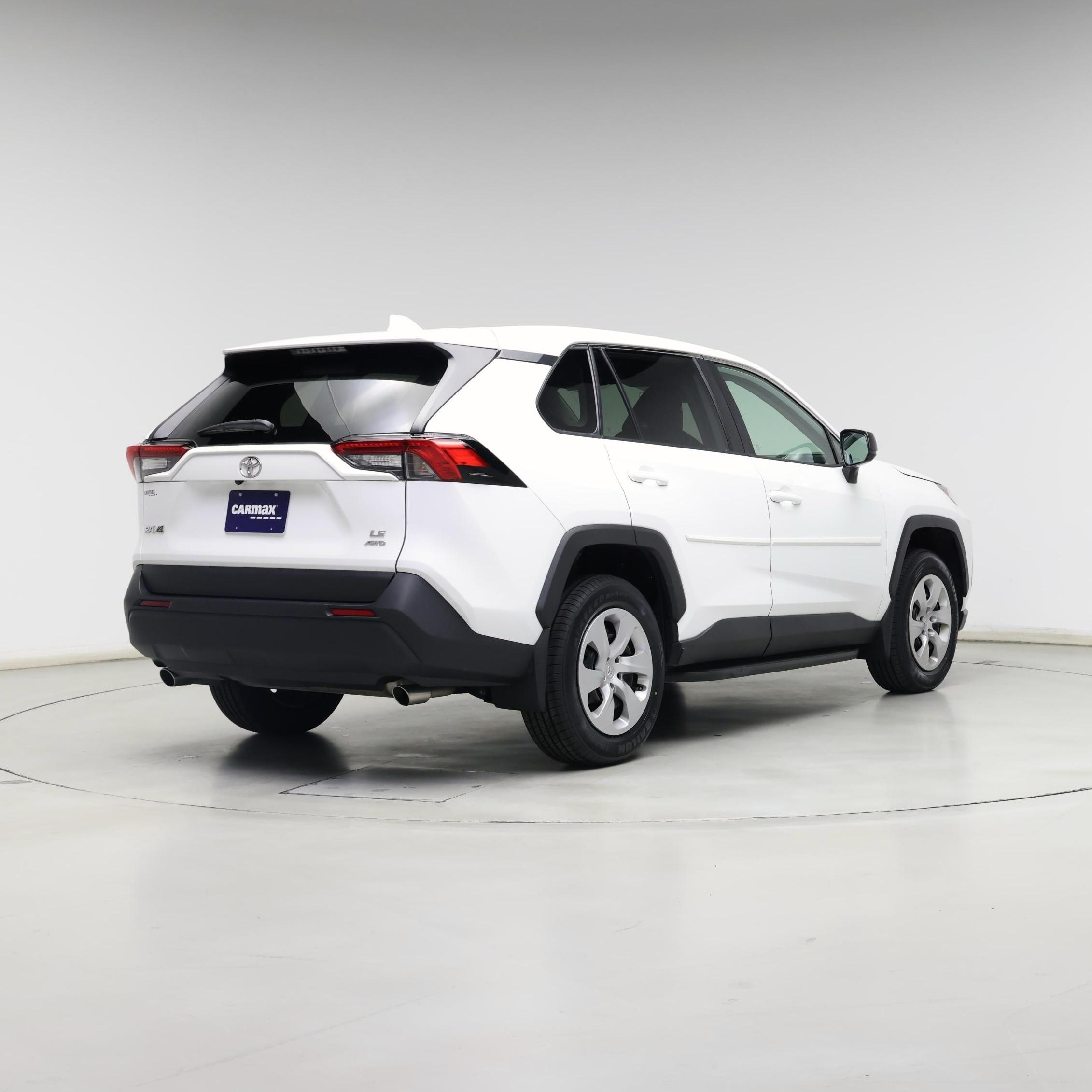 Thumbnail: 2023 Toyota RAV4 - 8