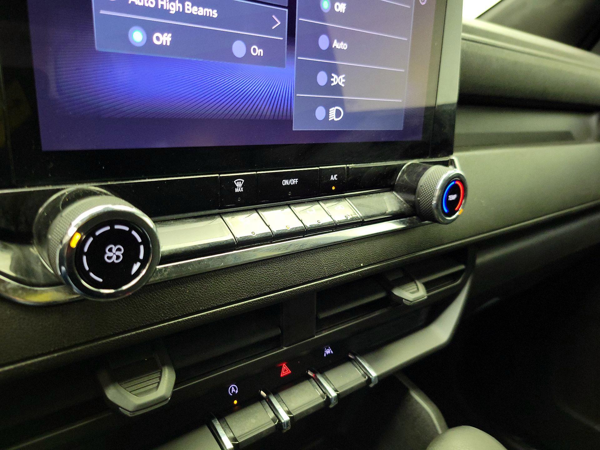 Thumbnail: 2023 Chevrolet Colorado - 15