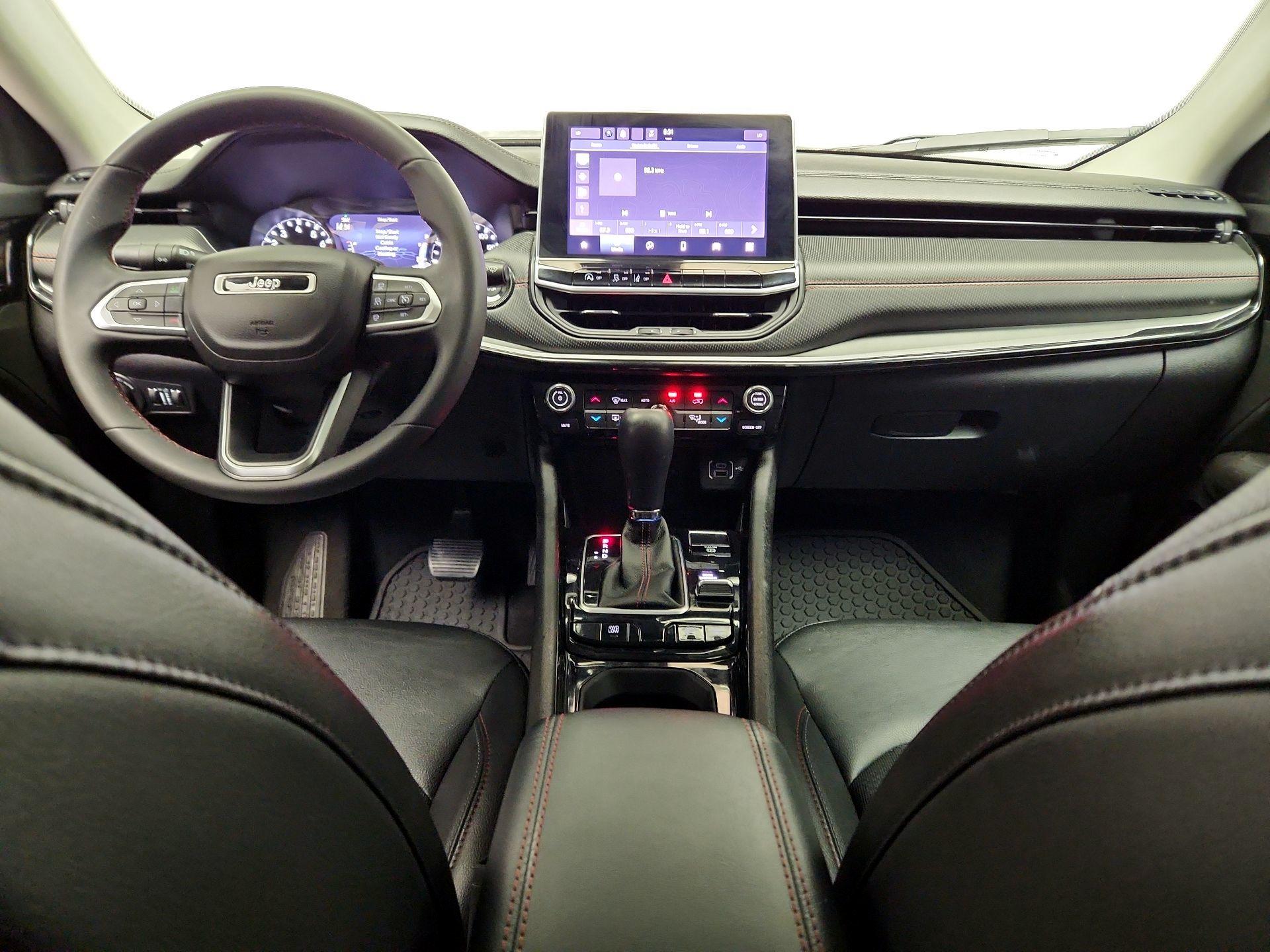 Thumbnail: 2022 Jeep Compass - 9