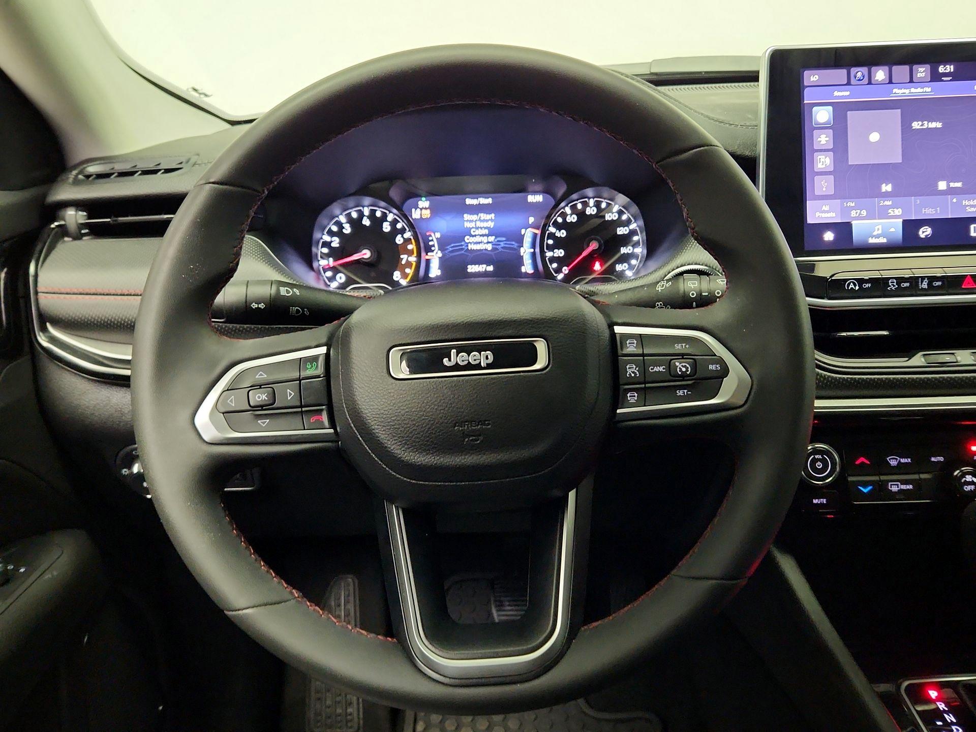 Thumbnail: 2022 Jeep Compass - 10