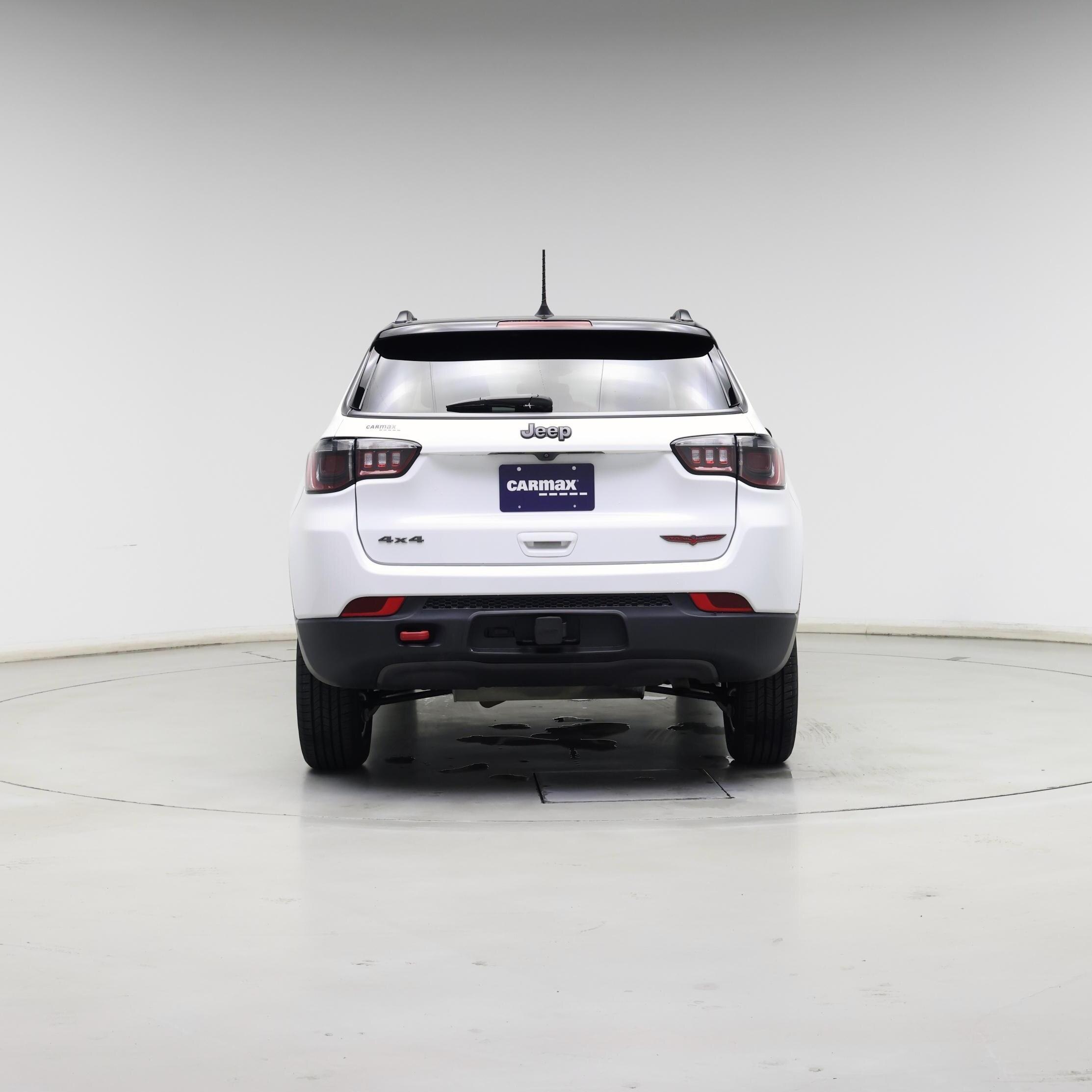 Thumbnail: 2022 Jeep Compass - 6