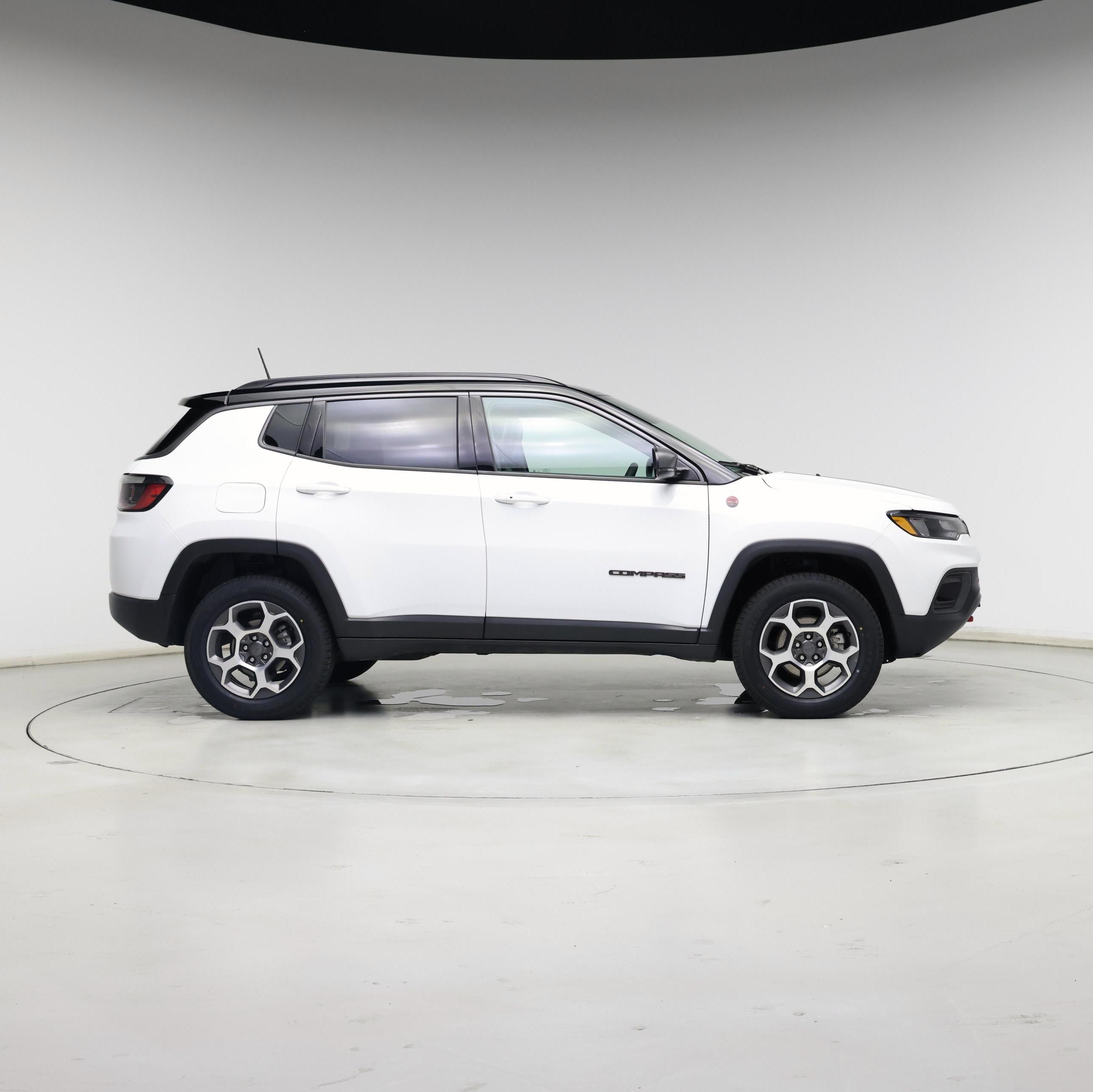 Thumbnail: 2022 Jeep Compass - 7