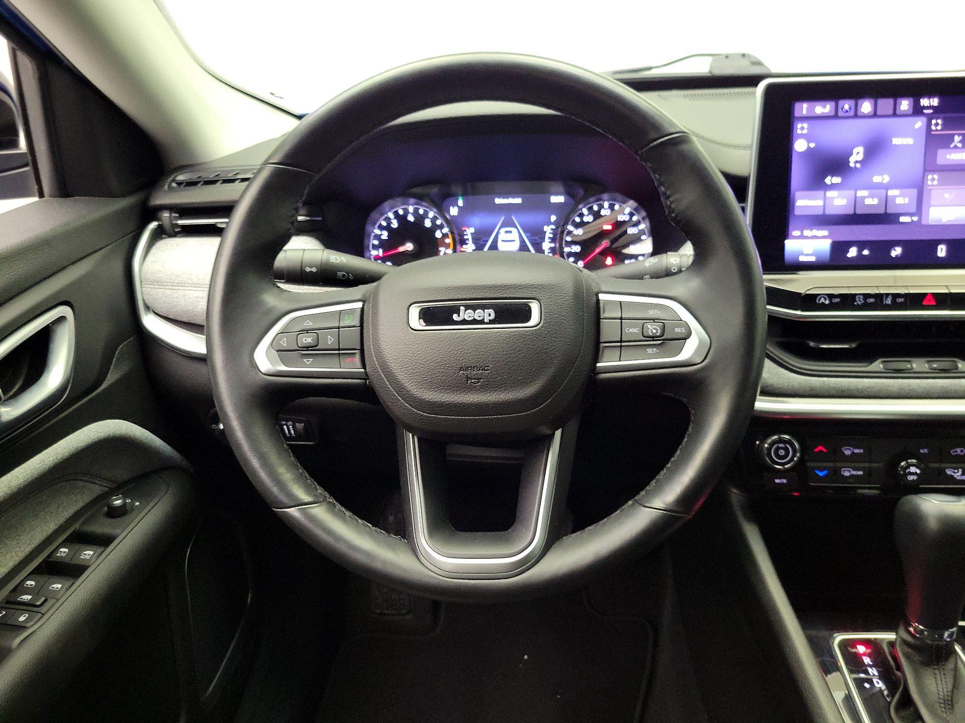 Thumbnail: 2022 Jeep Compass - 10