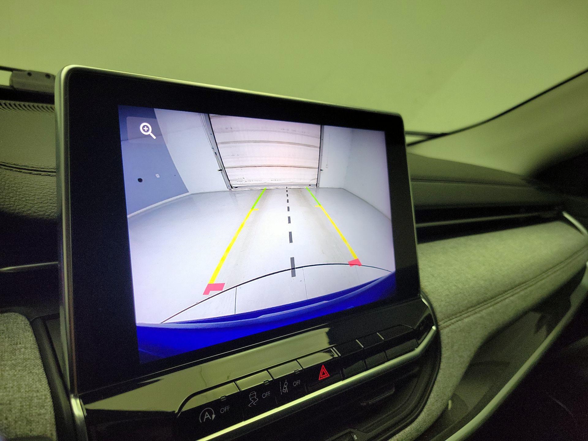 Thumbnail: 2022 Jeep Compass - 14