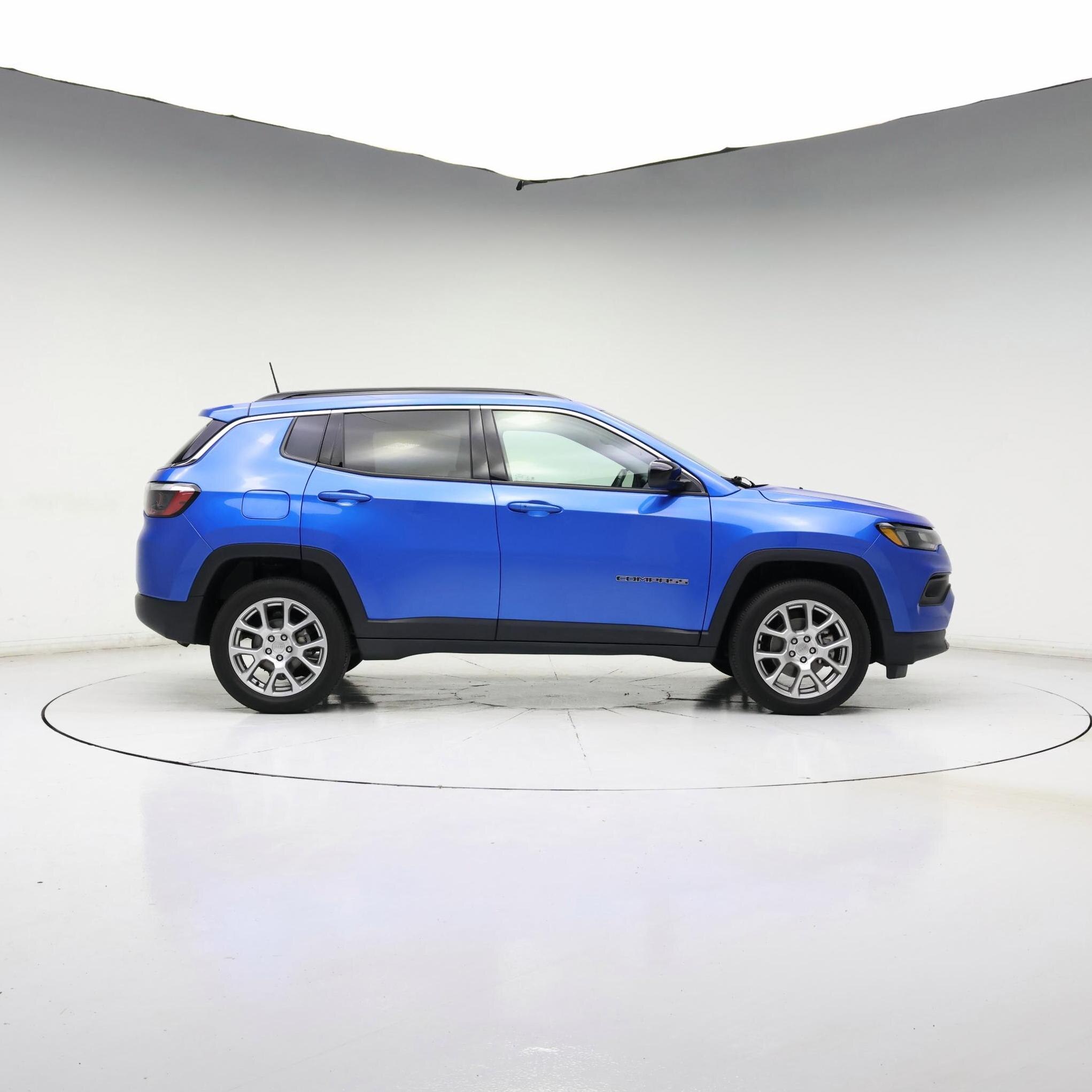 Thumbnail: 2022 Jeep Compass - 7