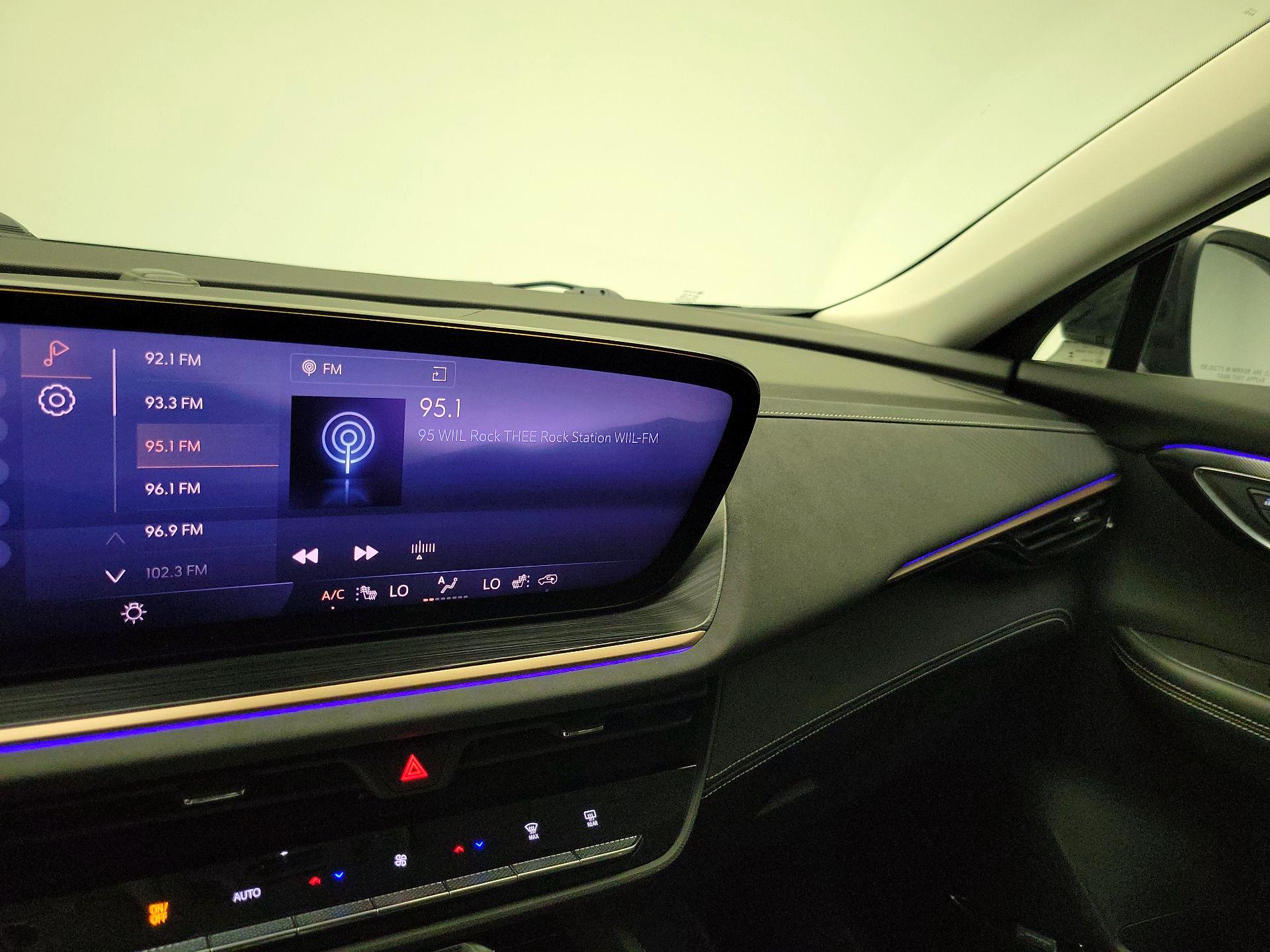 Thumbnail: 2025 Buick Envision - 15