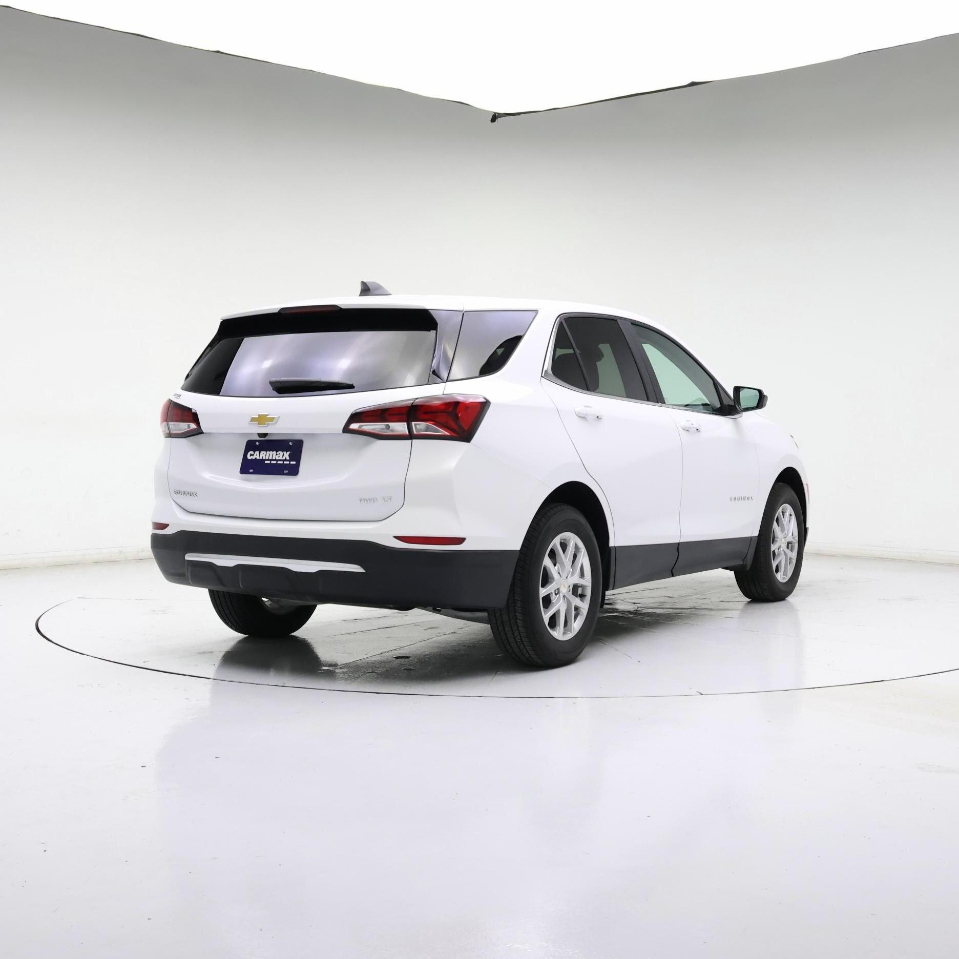 Thumbnail: 2022 Chevrolet Equinox - 8