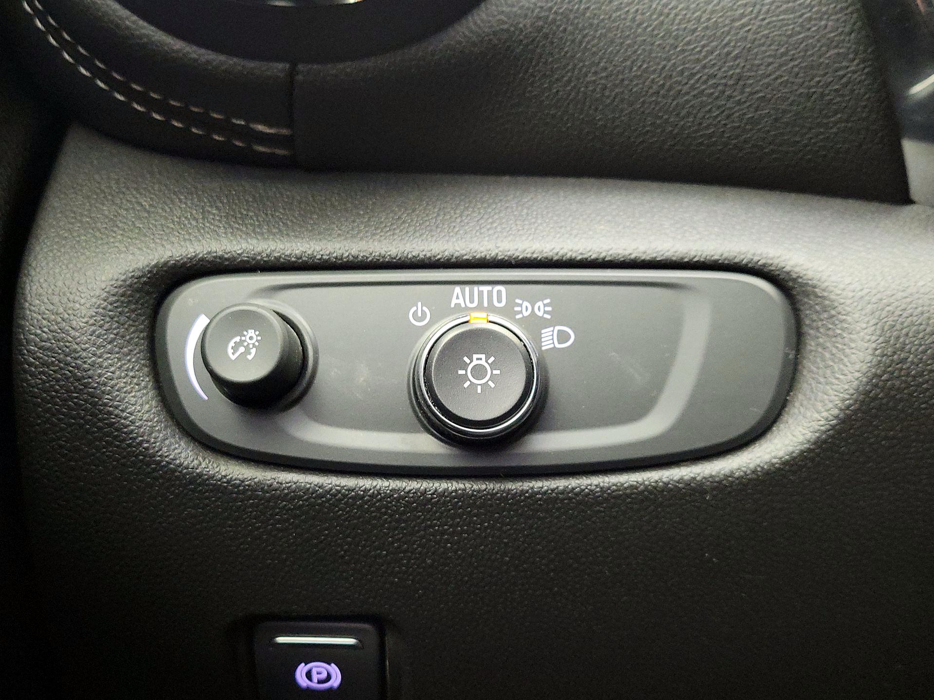 Thumbnail: 2023 Chevrolet Blazer - 13