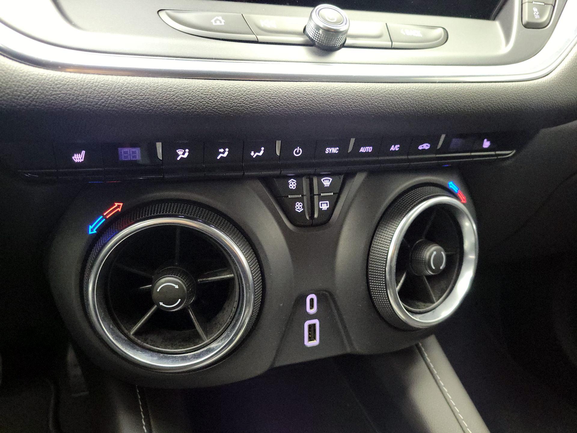 Thumbnail: 2023 Chevrolet Blazer - 16