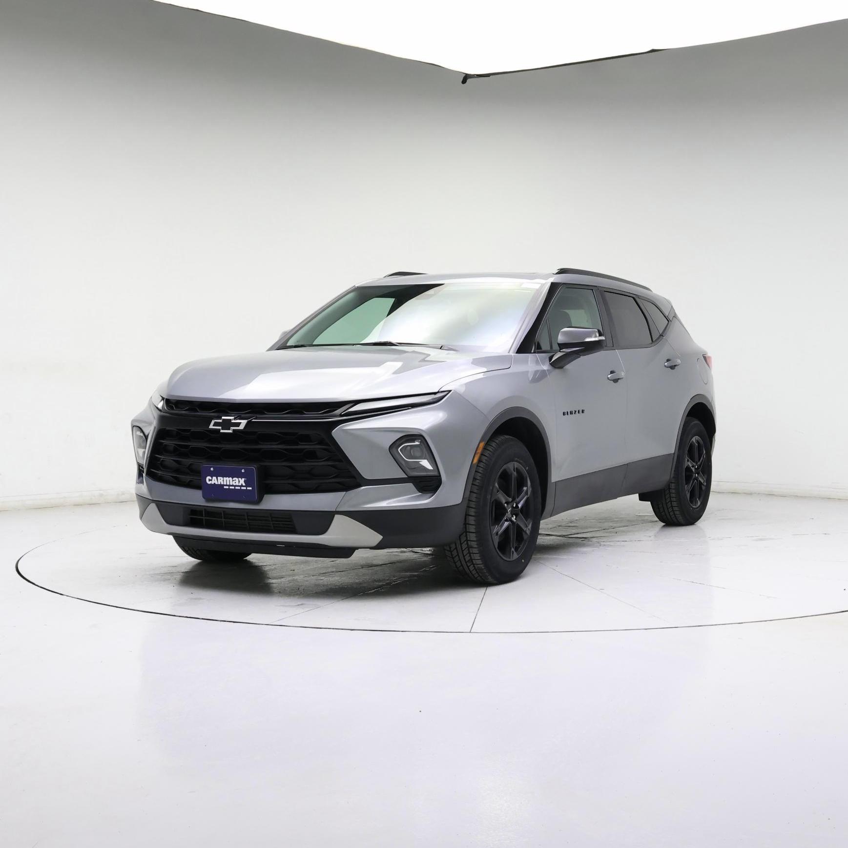 Thumbnail: 2023 Chevrolet Blazer - 4