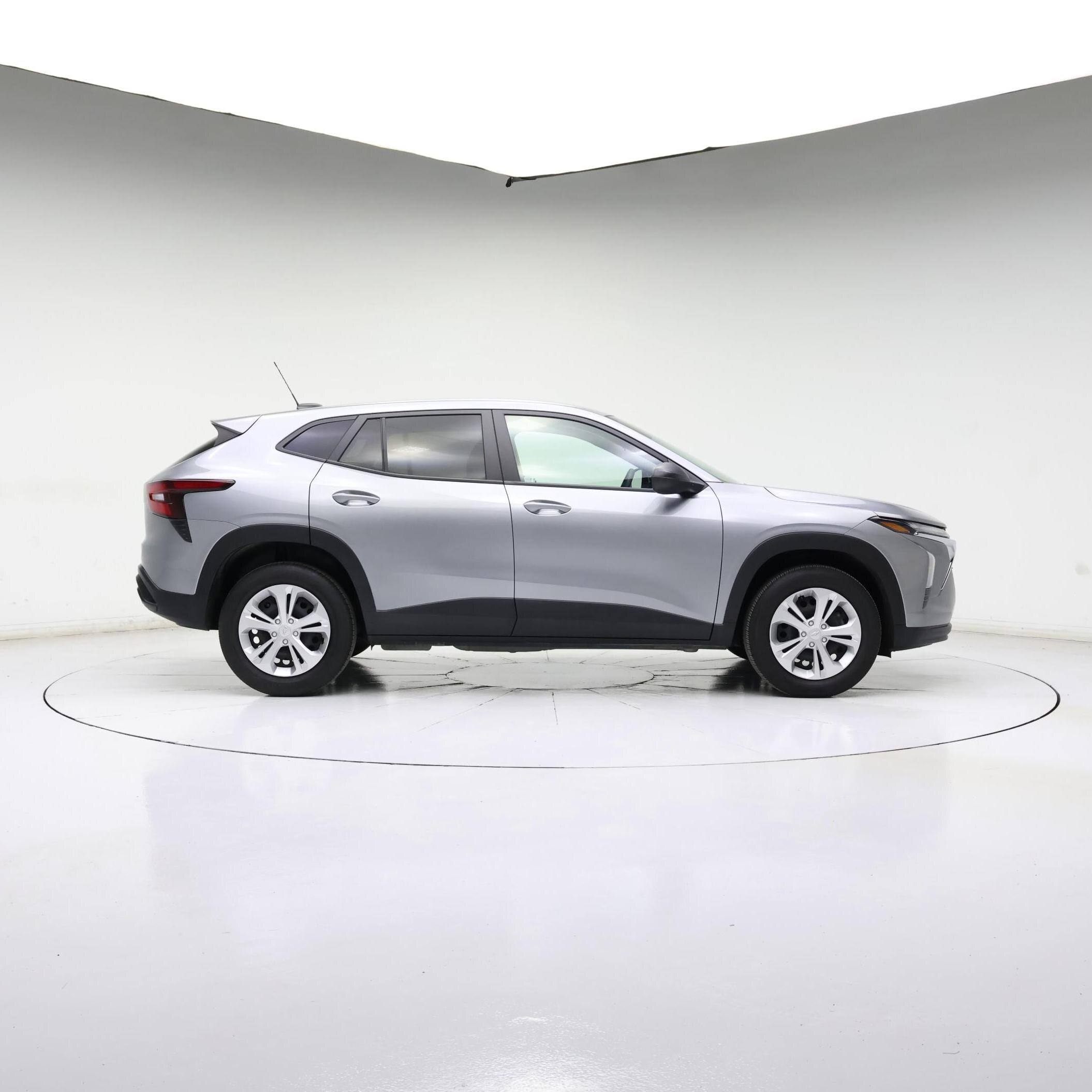 Thumbnail: 2024 Chevrolet Trax - 7