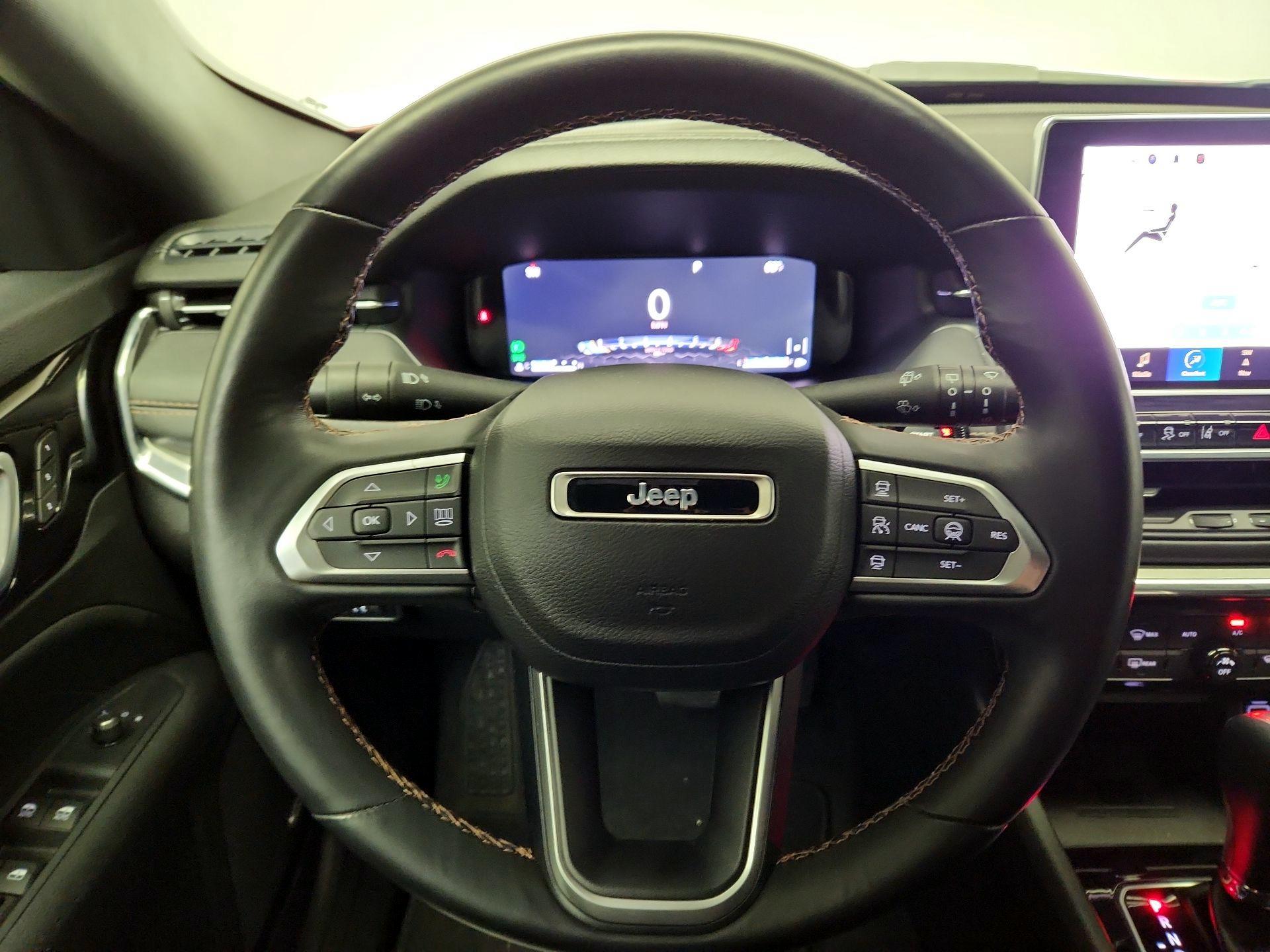 Thumbnail: 2022 Jeep Compass - 10