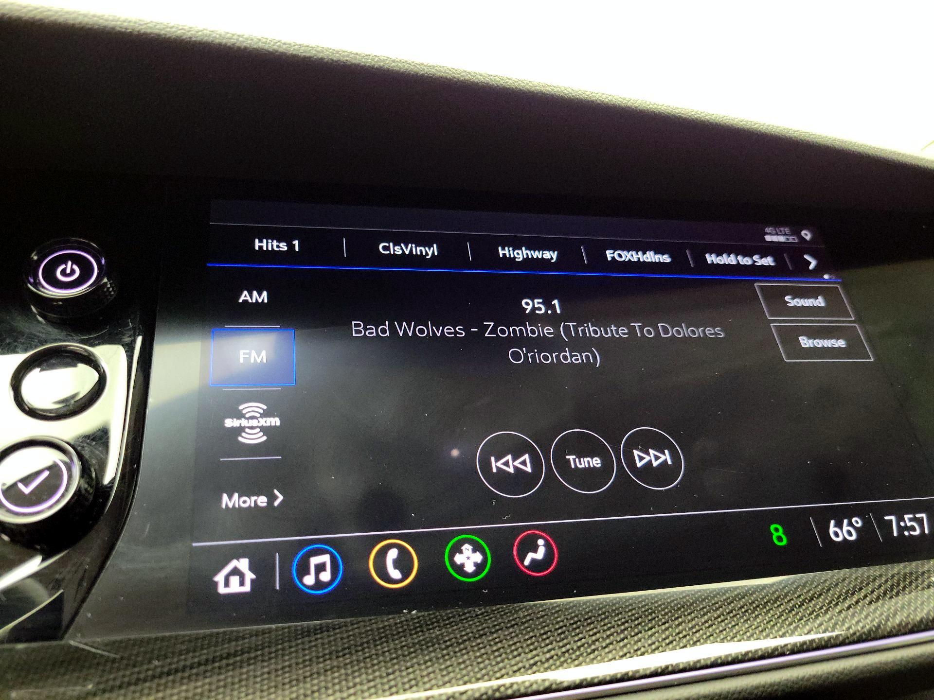 Thumbnail: 2023 Buick Envision - 15