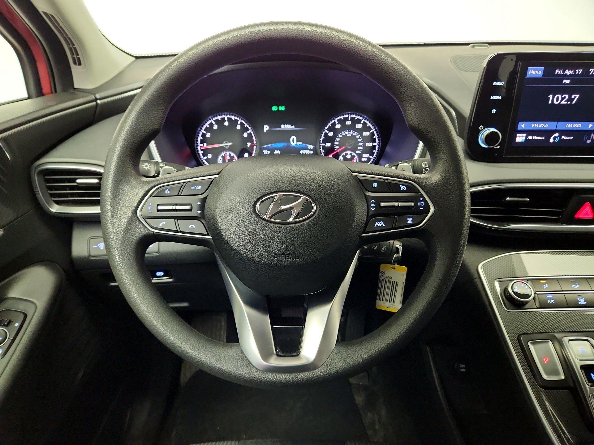 Thumbnail: 2023 Hyundai Santa Fe - 10