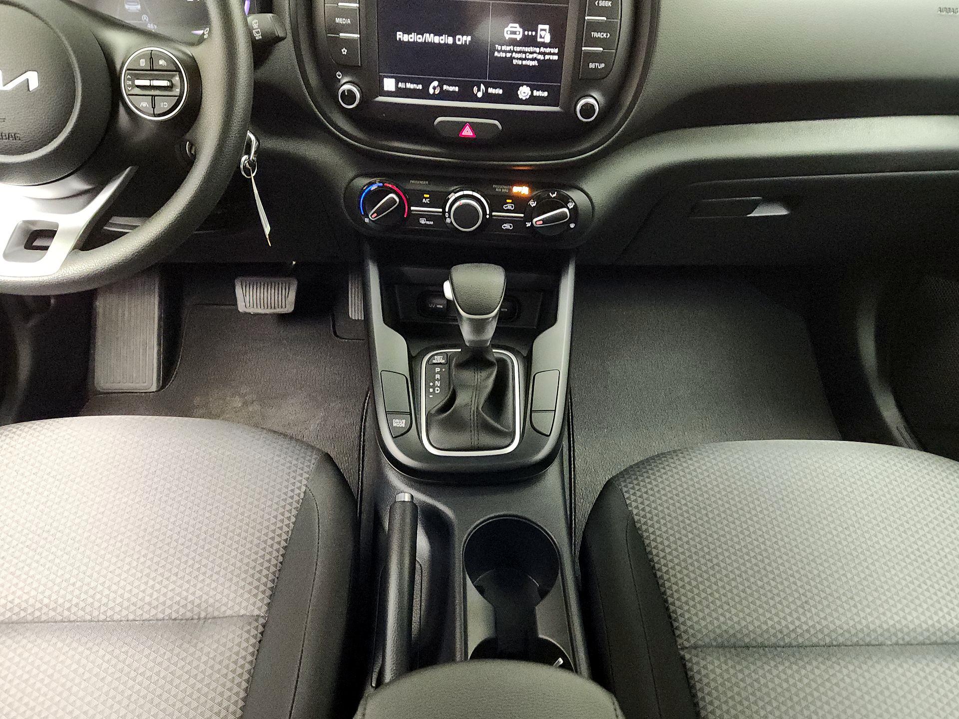 Thumbnail: 2025 Kia Soul - 17