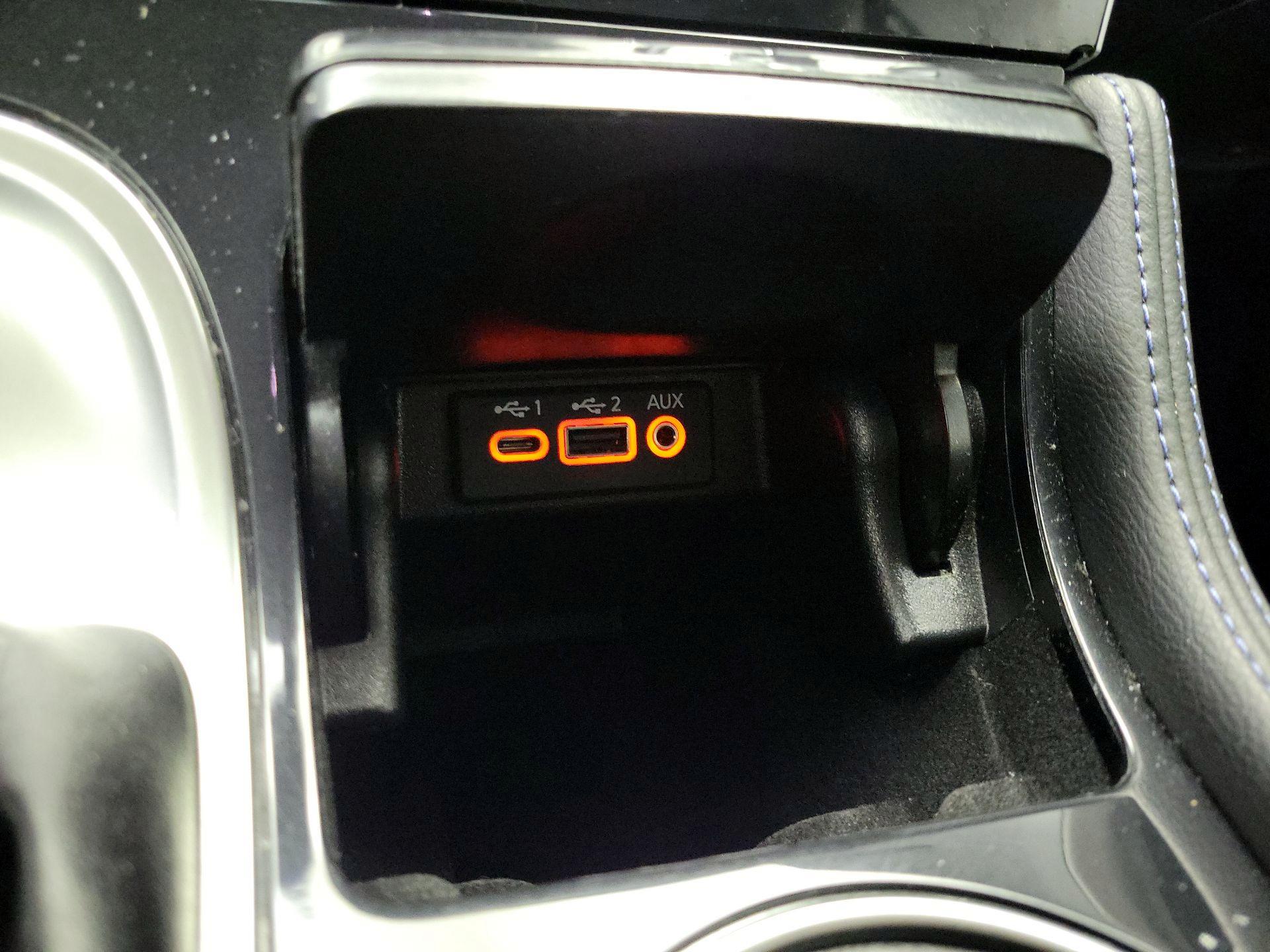 Thumbnail: 2020 Nissan Maxima - 18