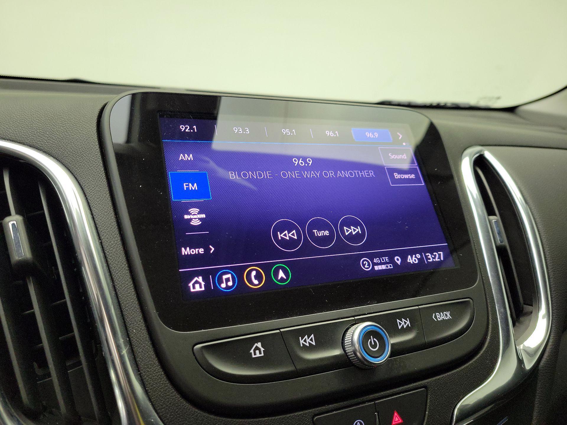 Thumbnail: 2022 Chevrolet Equinox - 16