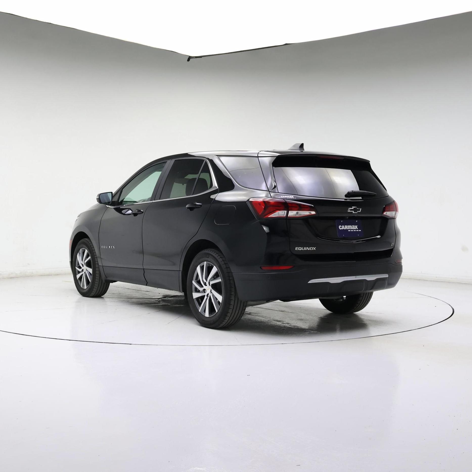 Thumbnail: 2022 Chevrolet Equinox - 2