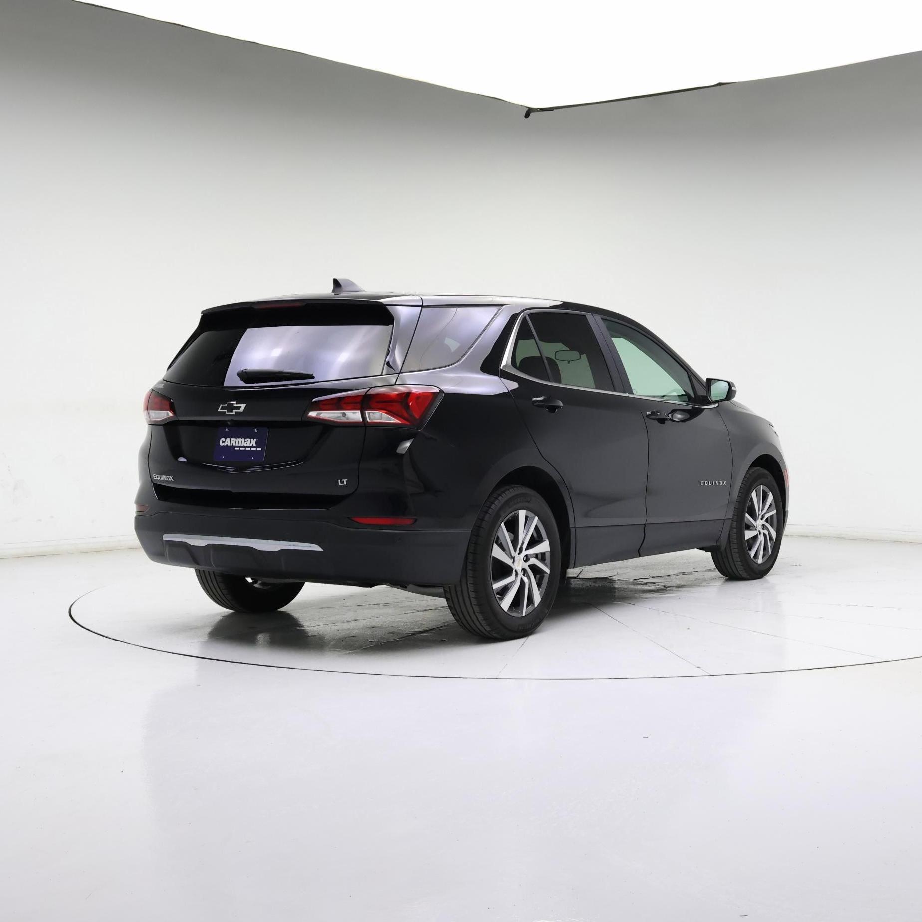 Thumbnail: 2022 Chevrolet Equinox - 8