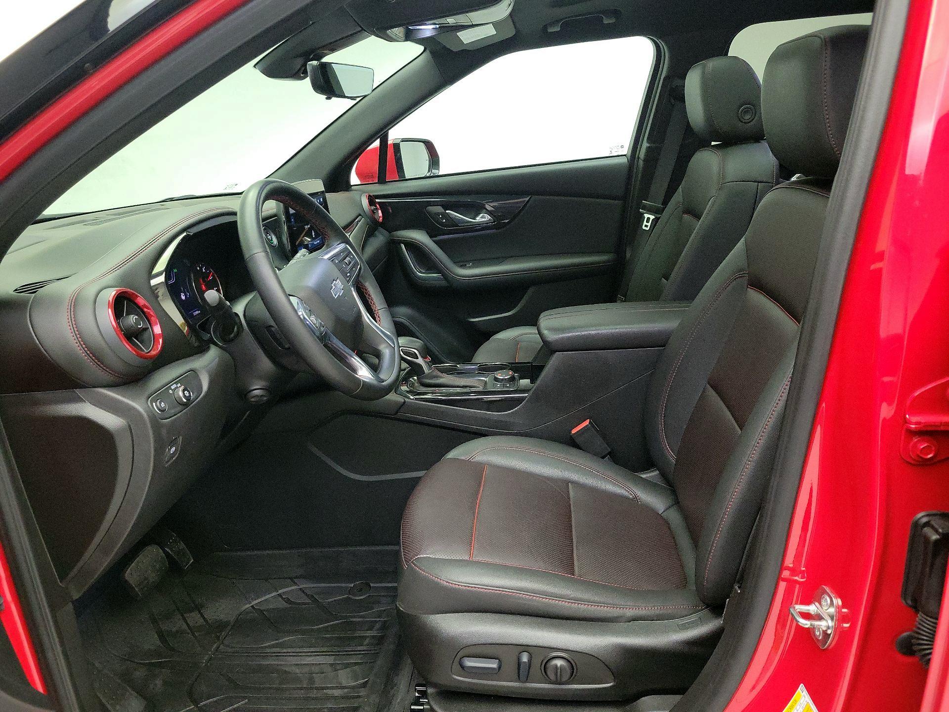 Thumbnail: 2023 Chevrolet Blazer - 11