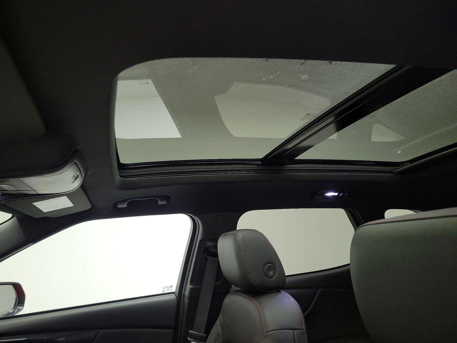 Thumbnail: 2023 Chevrolet Blazer - 20