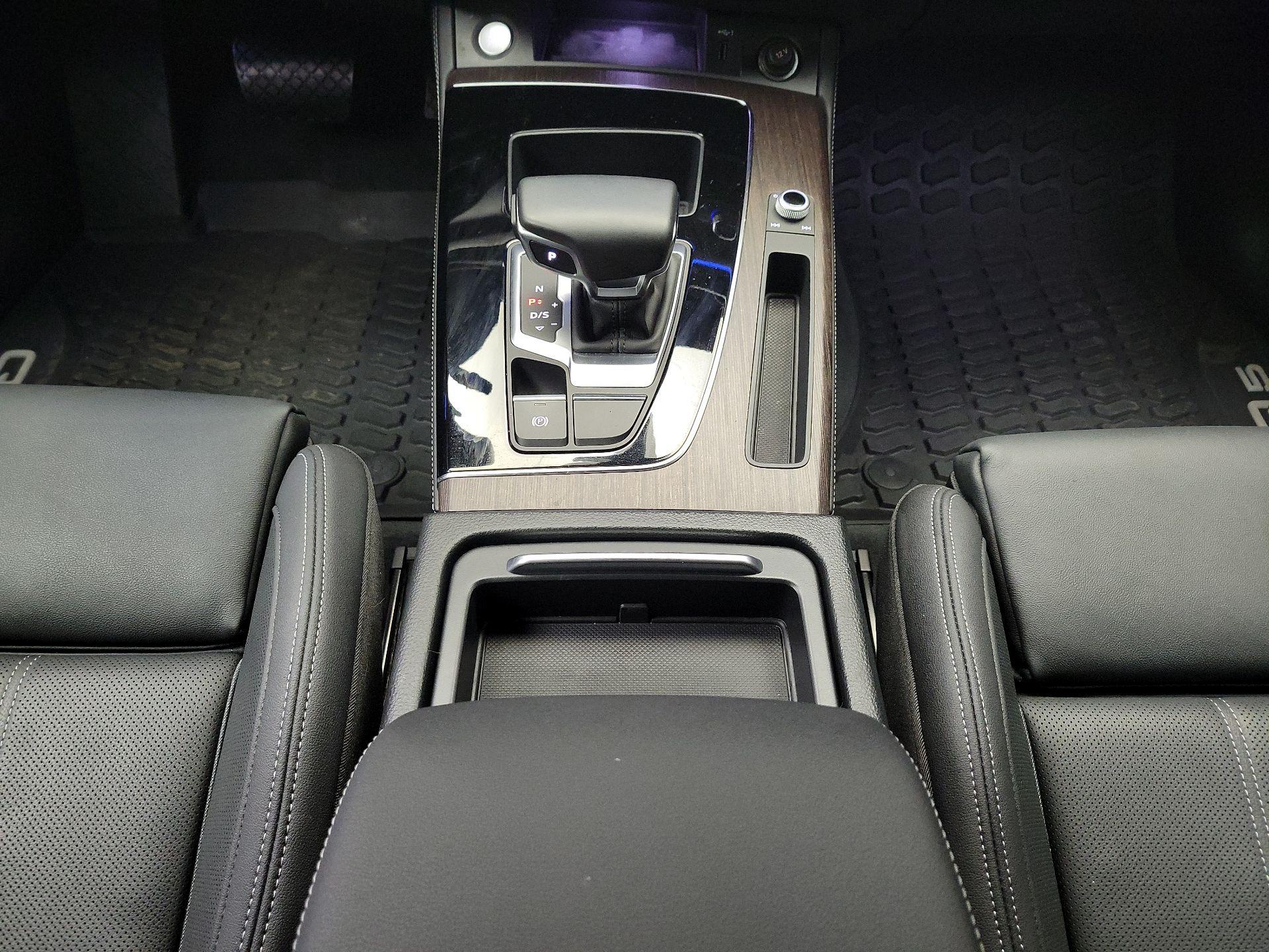 Thumbnail: 2022 Audi Q5 - 18
