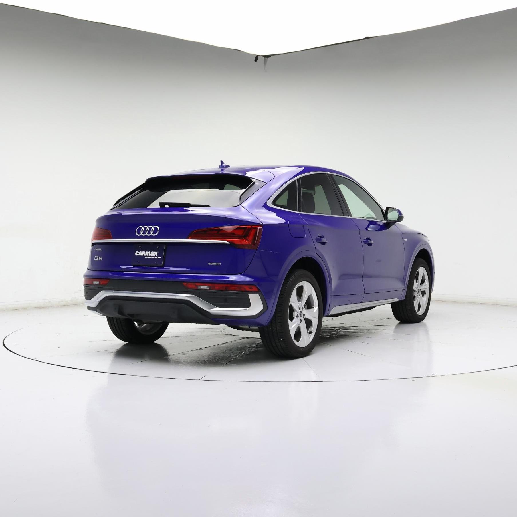 Thumbnail: 2022 Audi Q5 - 8