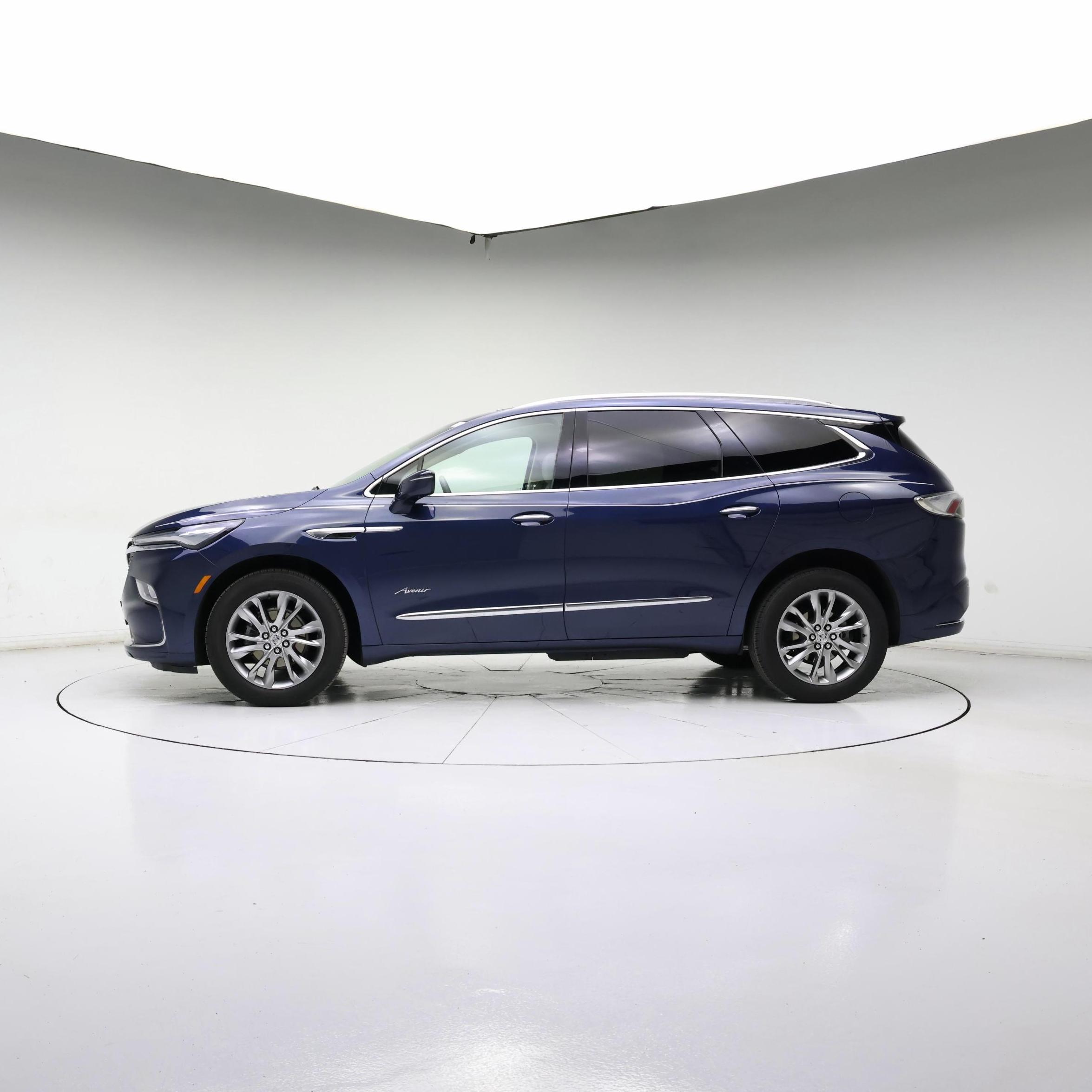 Thumbnail: 2023 Buick Enclave - 3