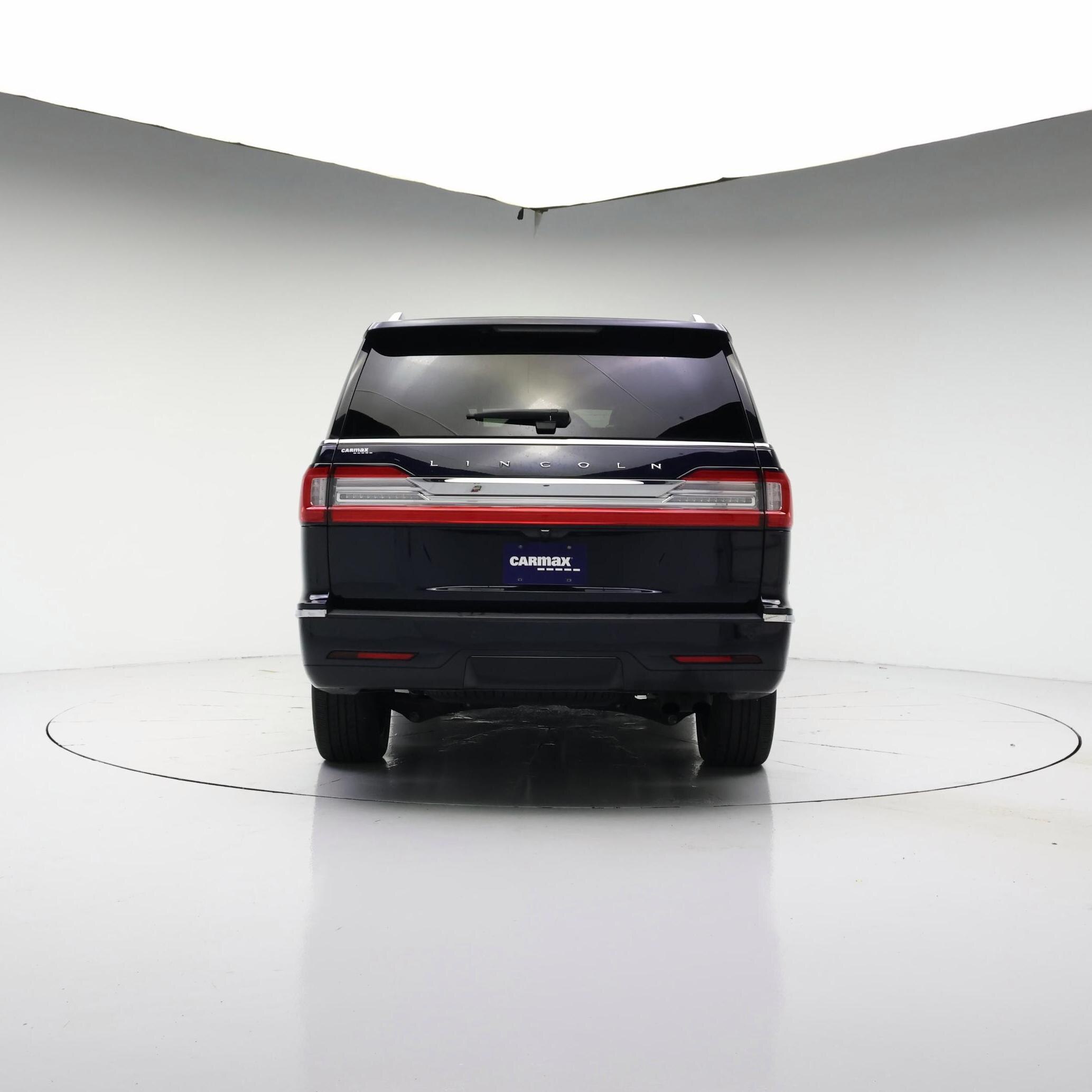 Thumbnail: 2021 Lincoln Navigator L - 6