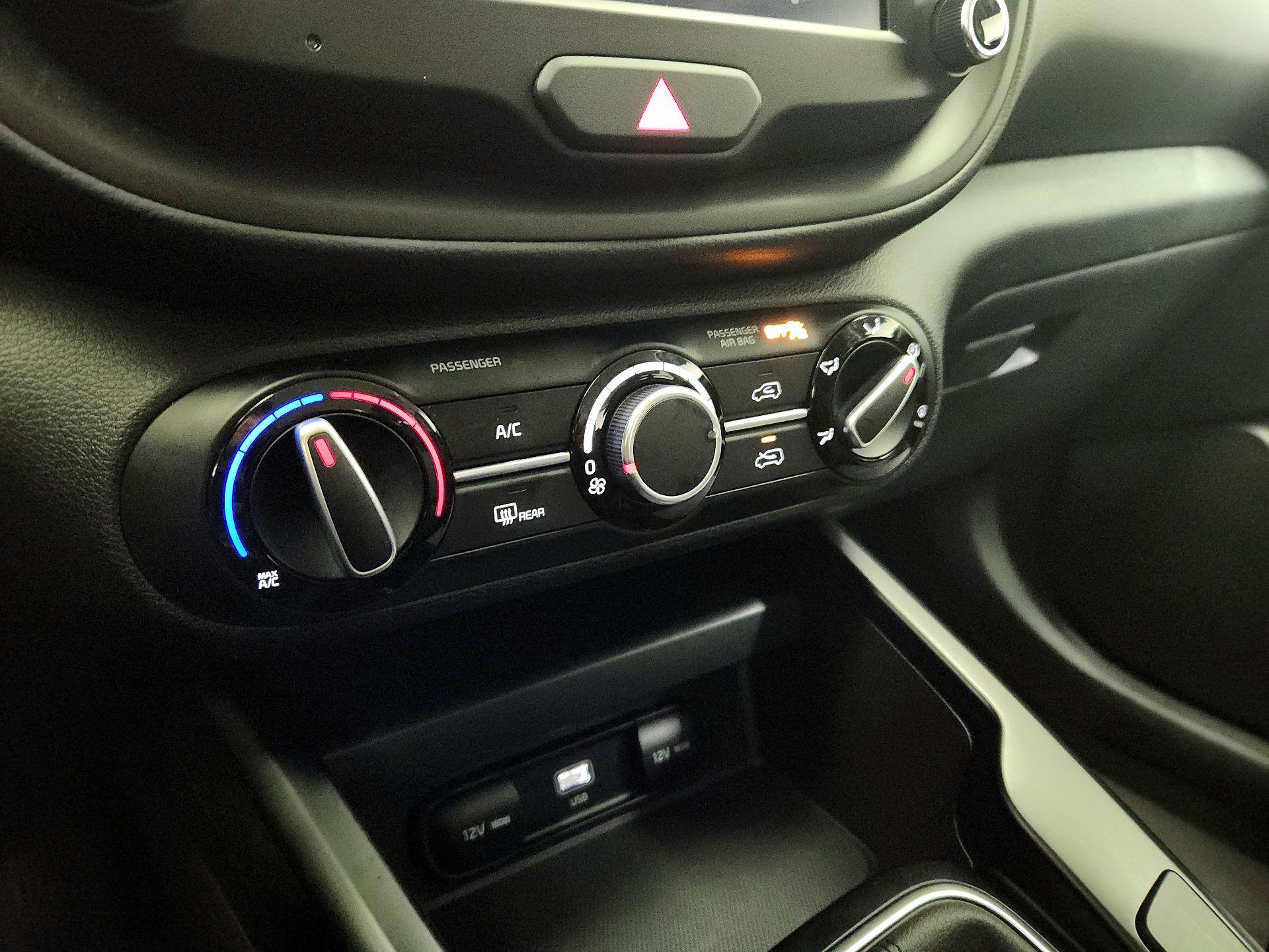 Thumbnail: 2025 Kia Soul - 16