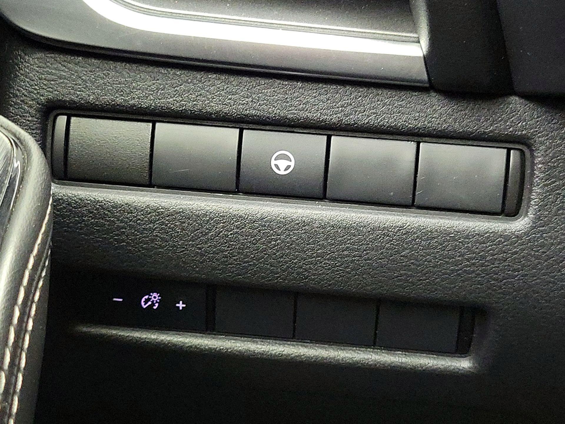 Thumbnail: 2021 Nissan Rogue - 13