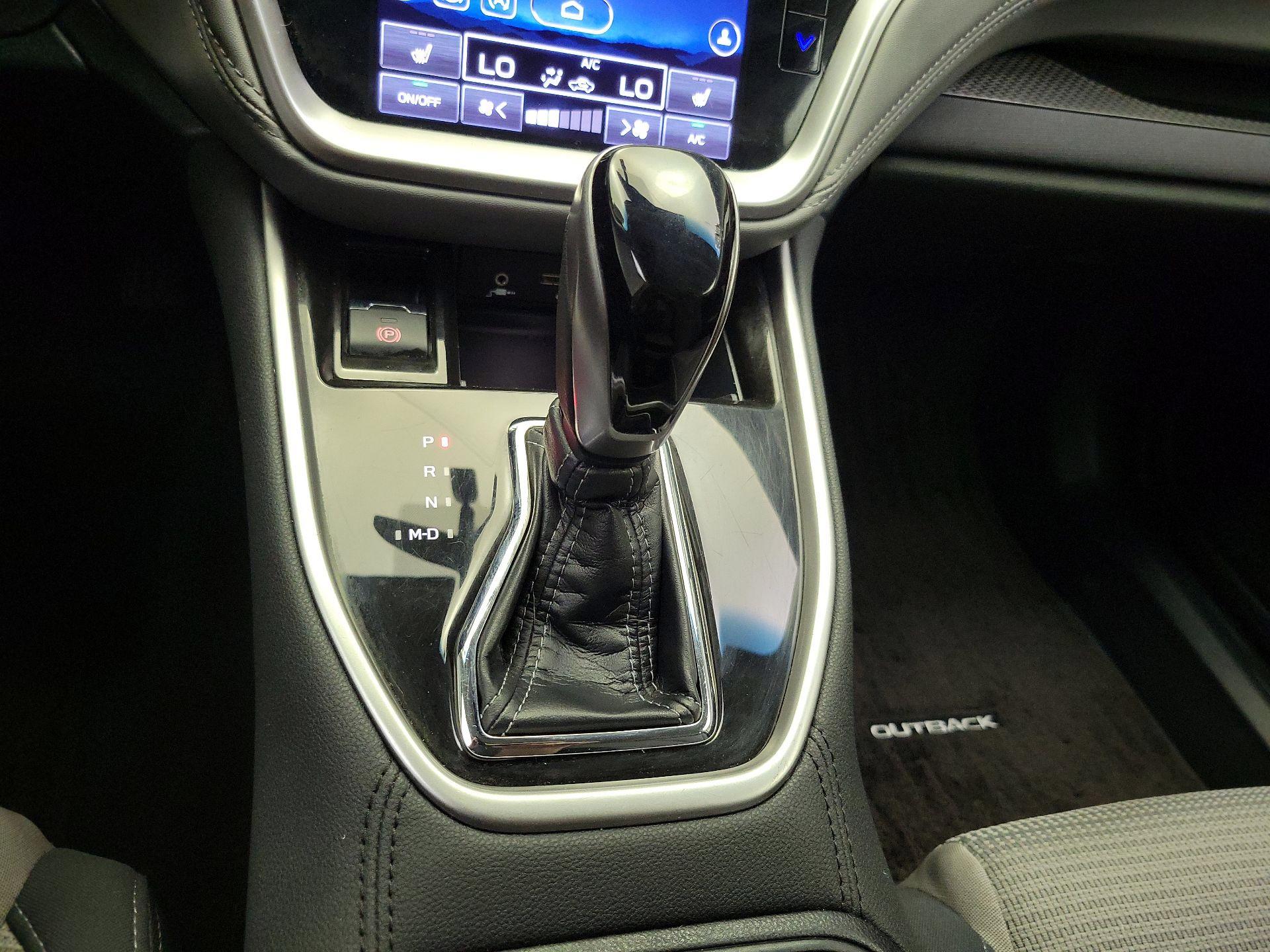 Thumbnail: 2022 Subaru Outback - 16