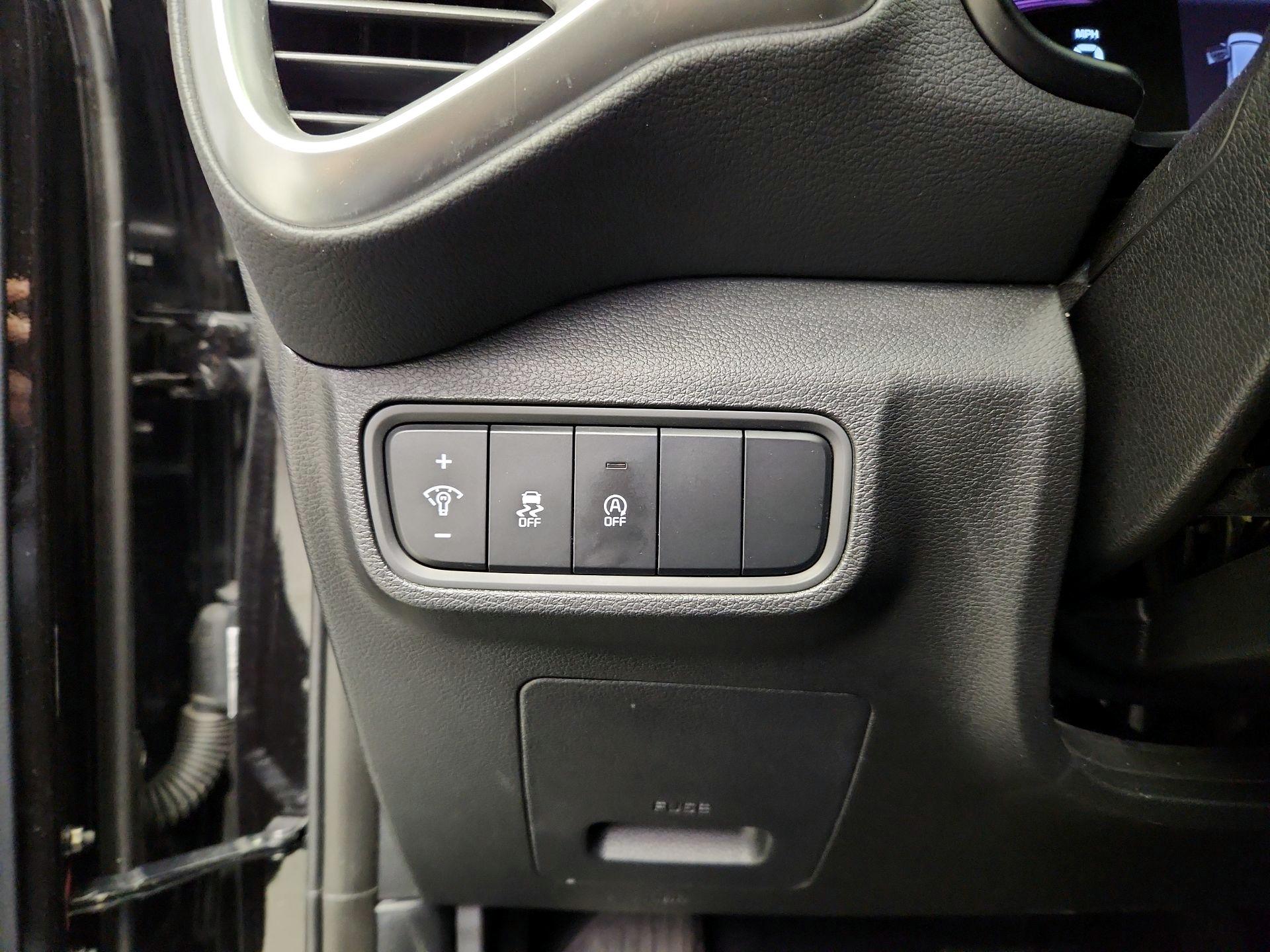 Thumbnail: 2025 Kia Soul - 13