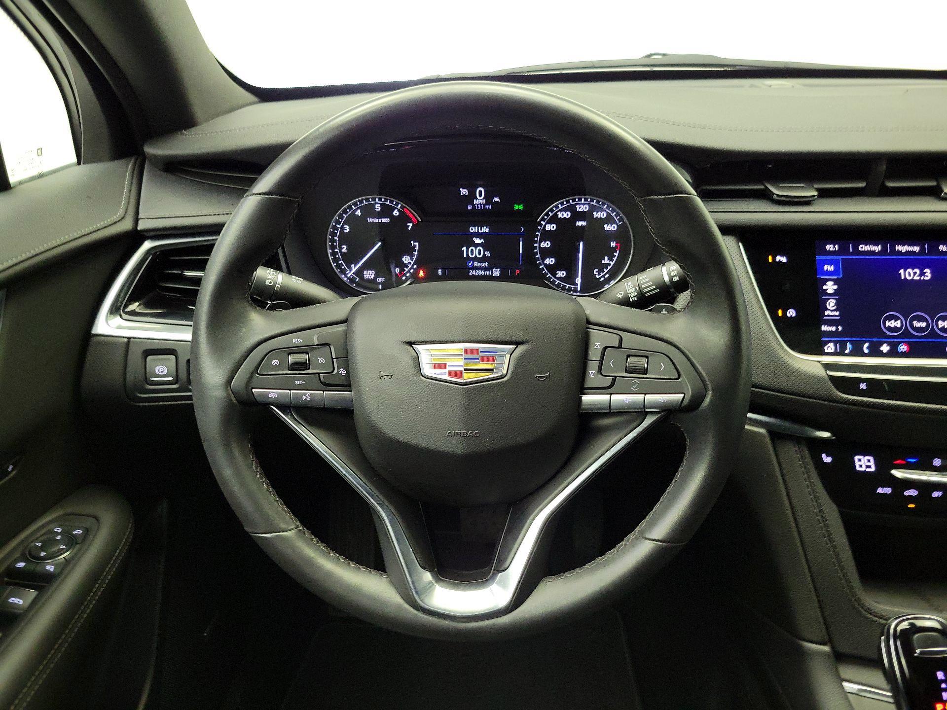 Thumbnail: 2024 Cadillac XT6 - 10