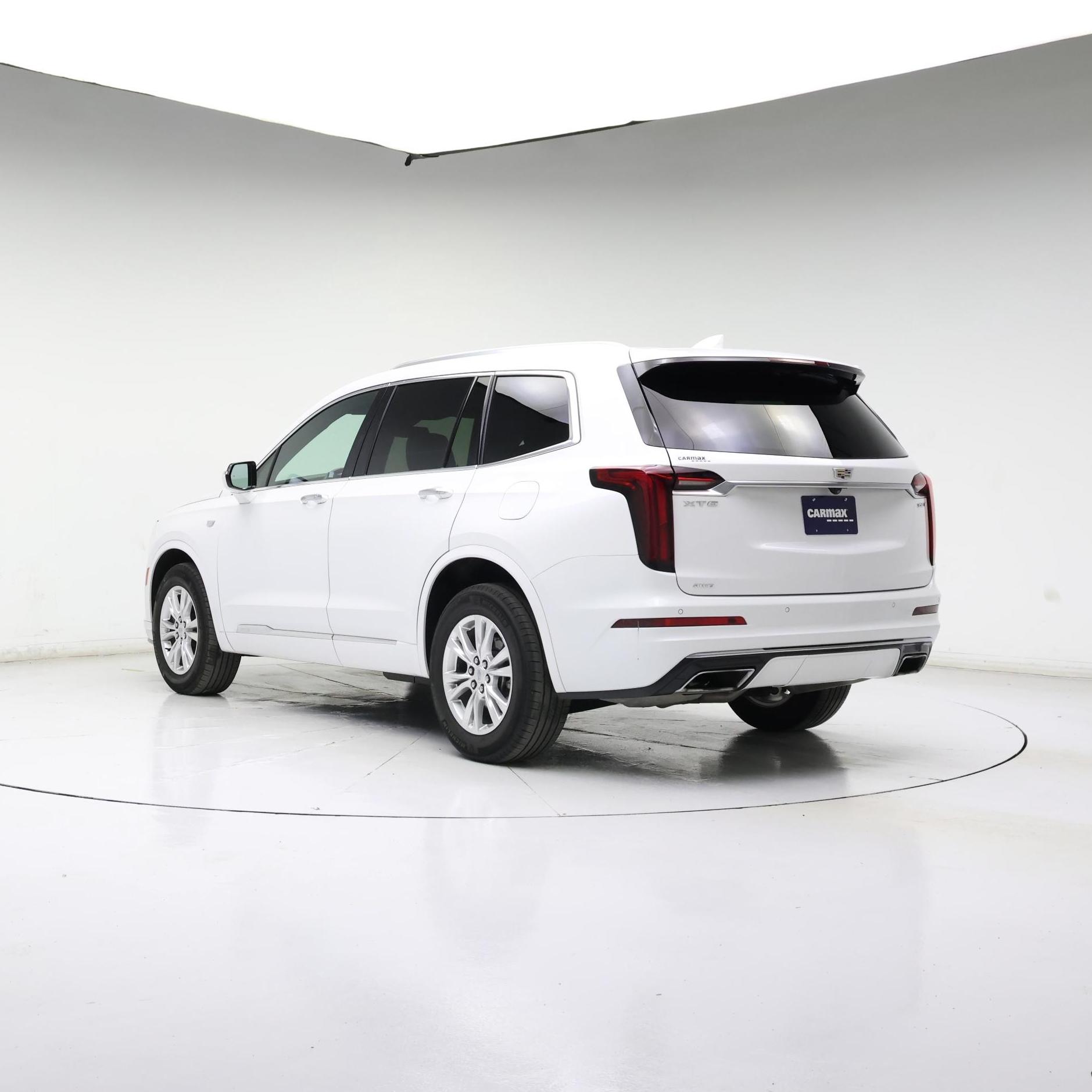 Thumbnail: 2024 Cadillac XT6 - 2