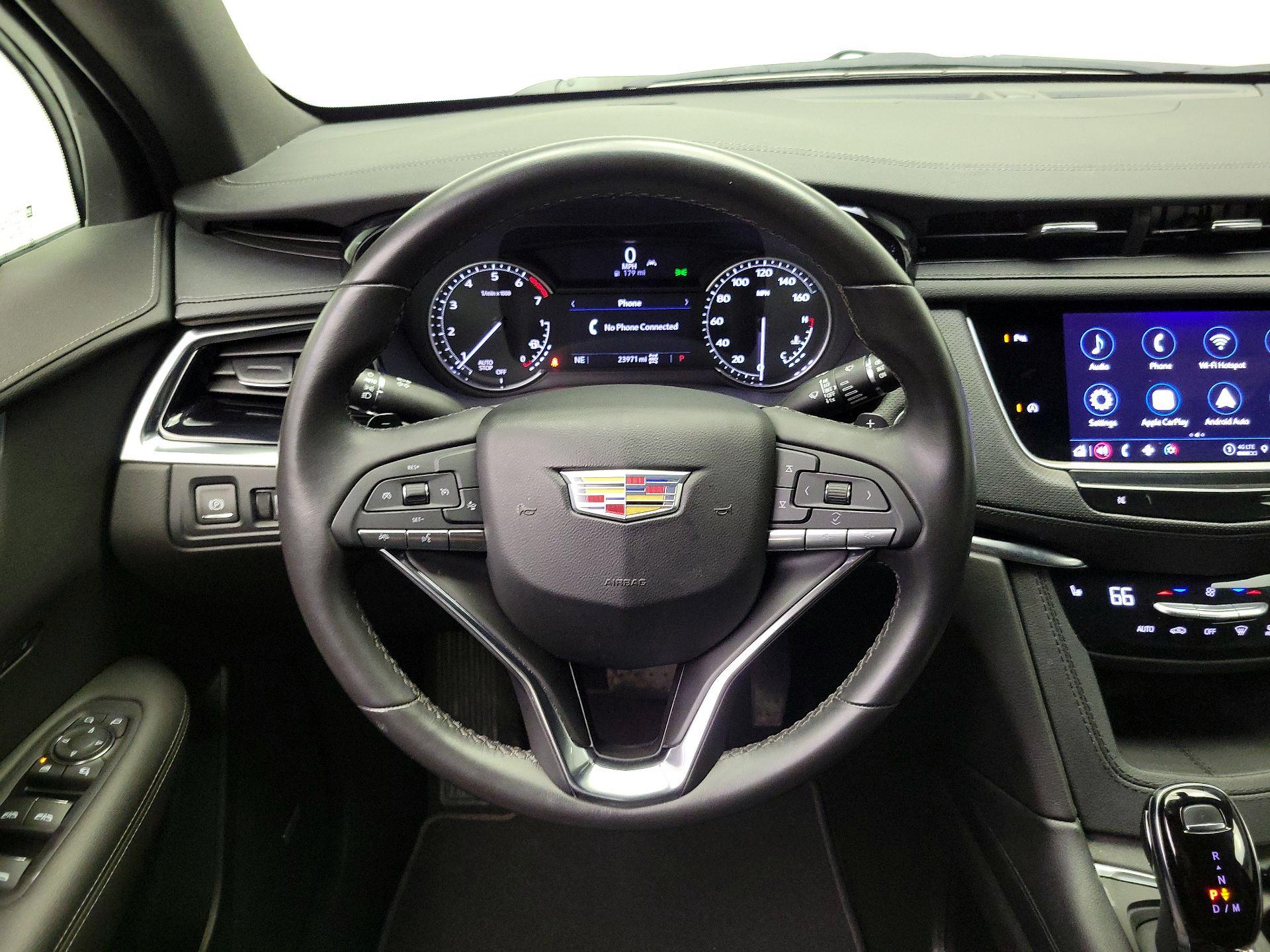 Thumbnail: 2024 Cadillac XT6 - 10