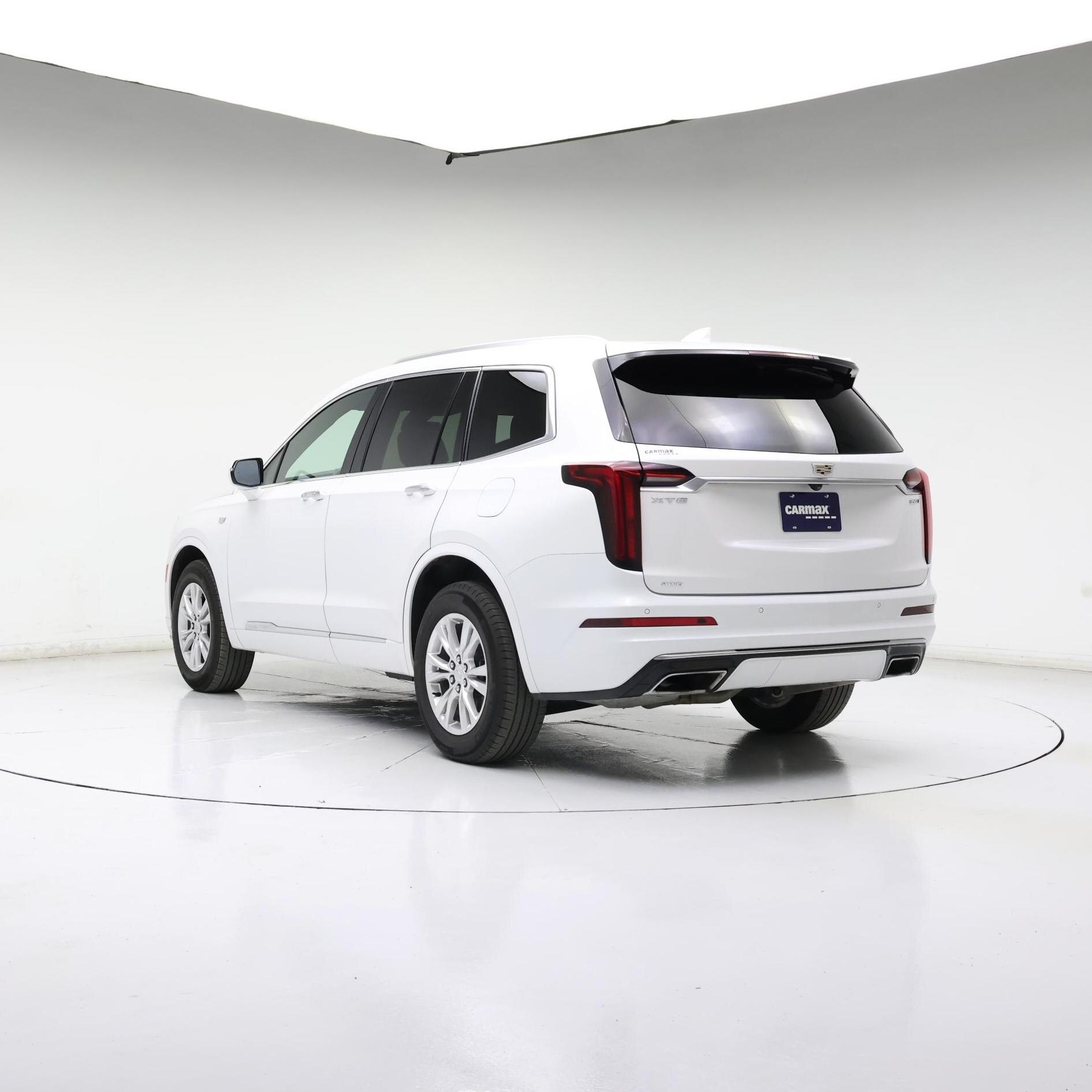 Thumbnail: 2024 Cadillac XT6 - 2