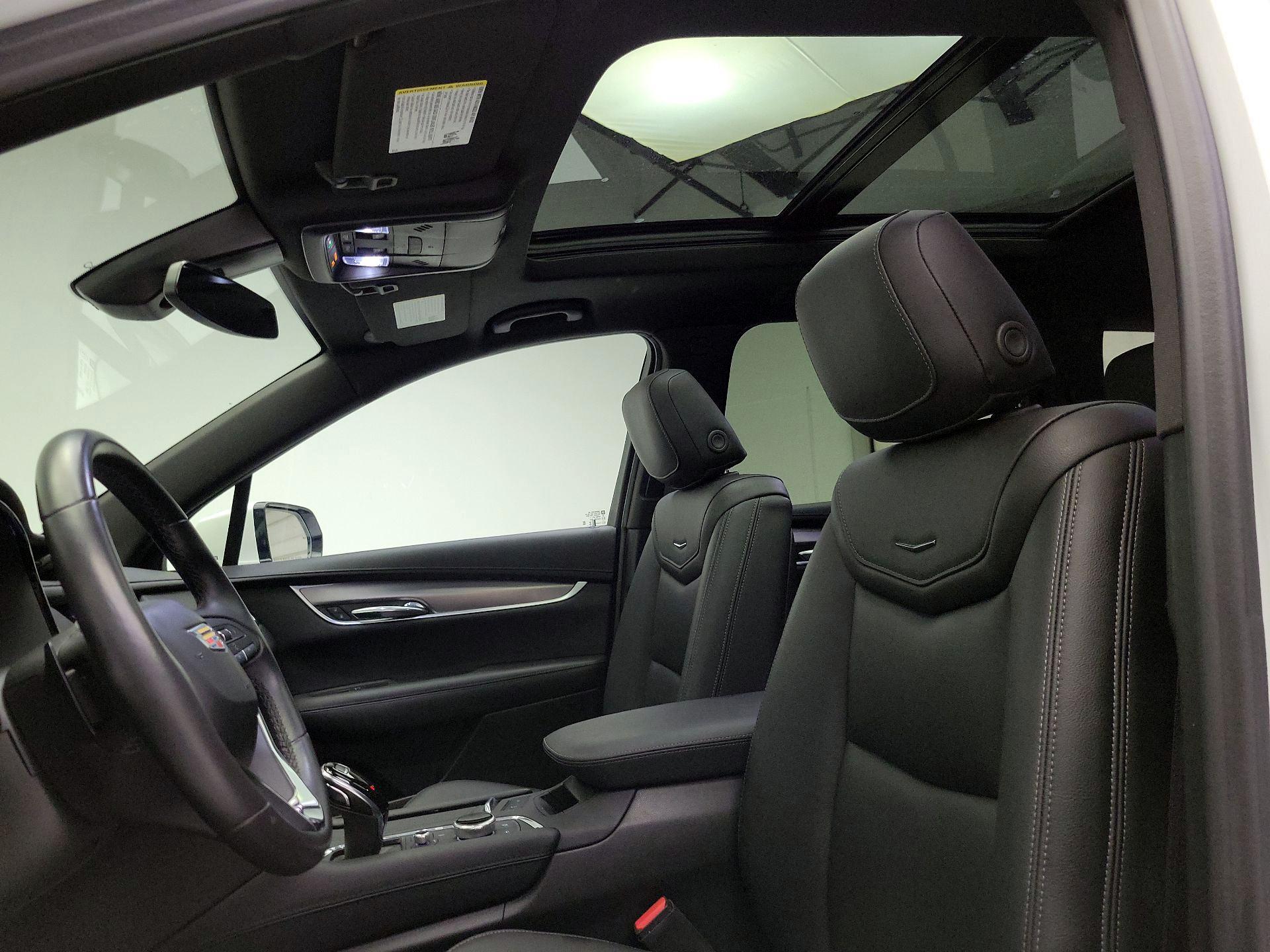 Thumbnail: 2024 Cadillac XT6 - 20